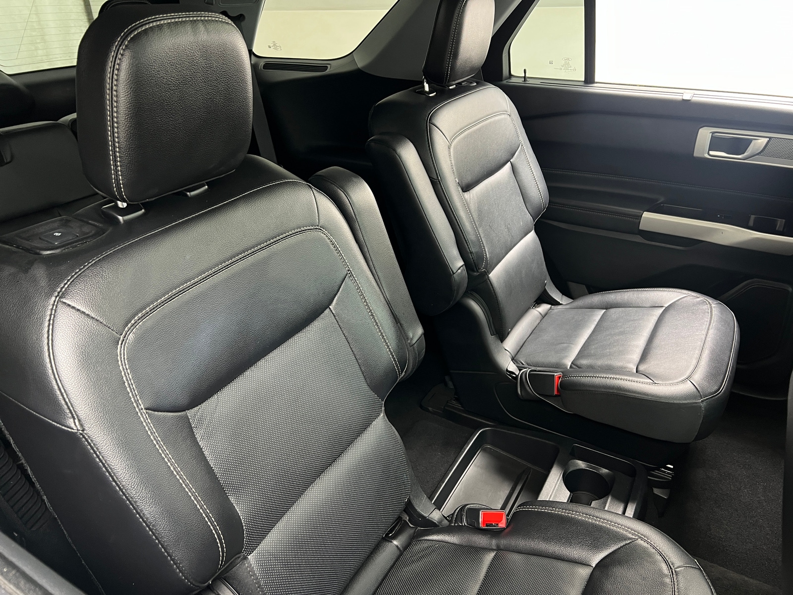Thumbnail: 2021 Ford Explorer - 5