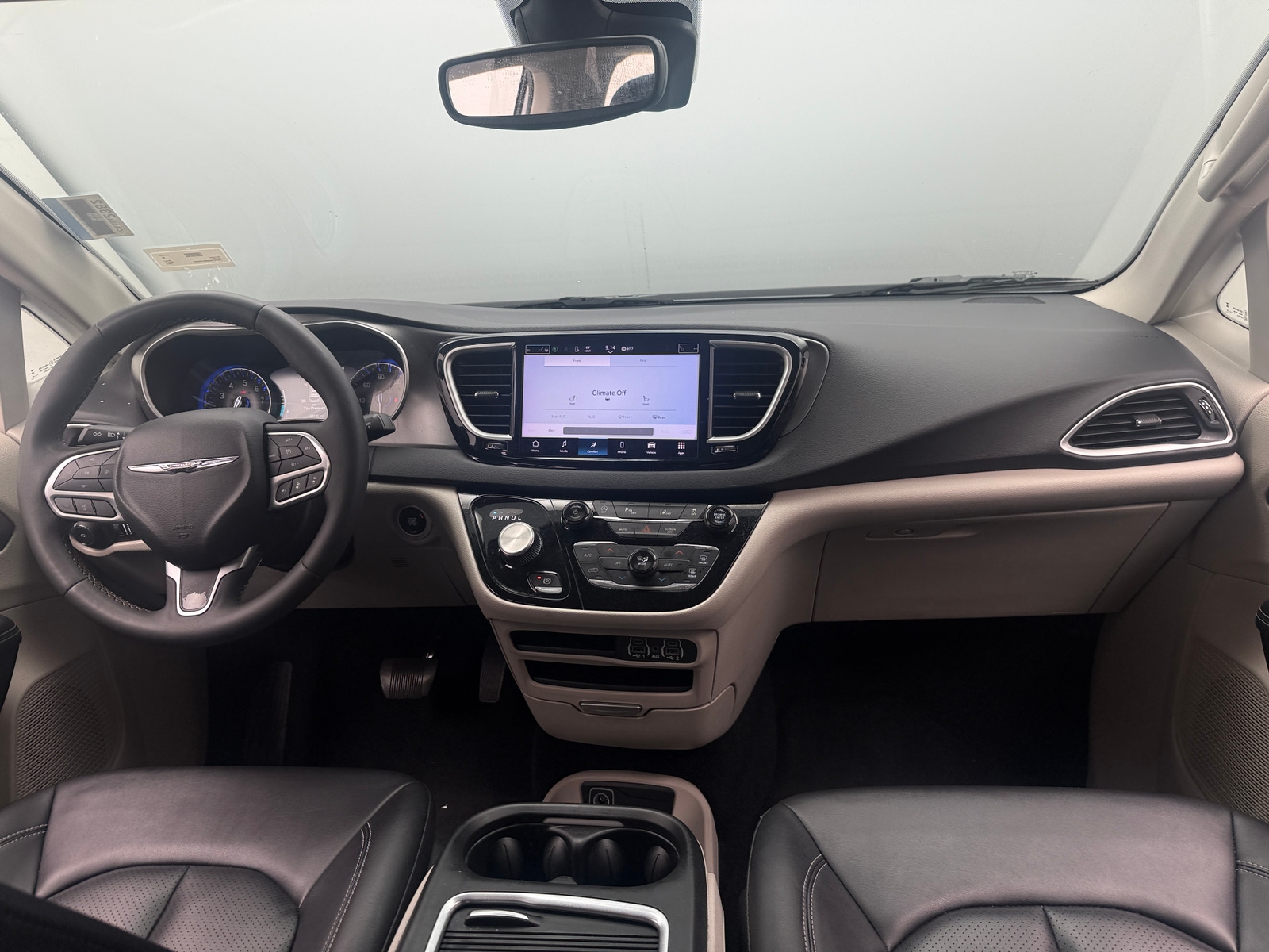 Thumbnail: 2024 Chrysler Pacifica - 2
