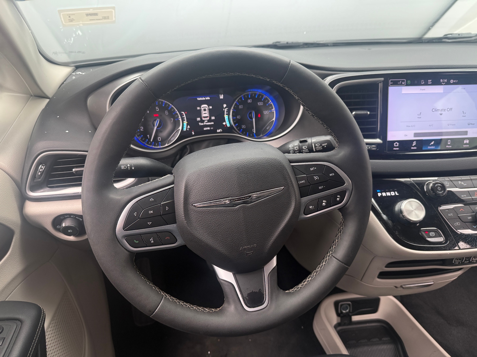 Thumbnail: 2024 Chrysler Pacifica - 4