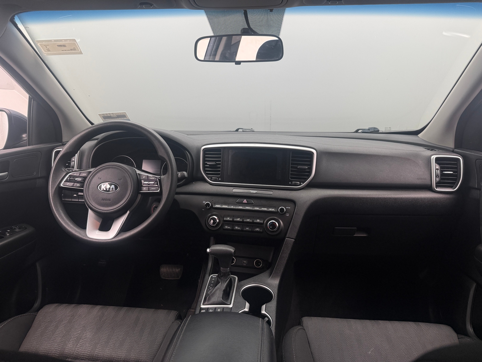 Thumbnail: 2020 Kia Sportage - 3
