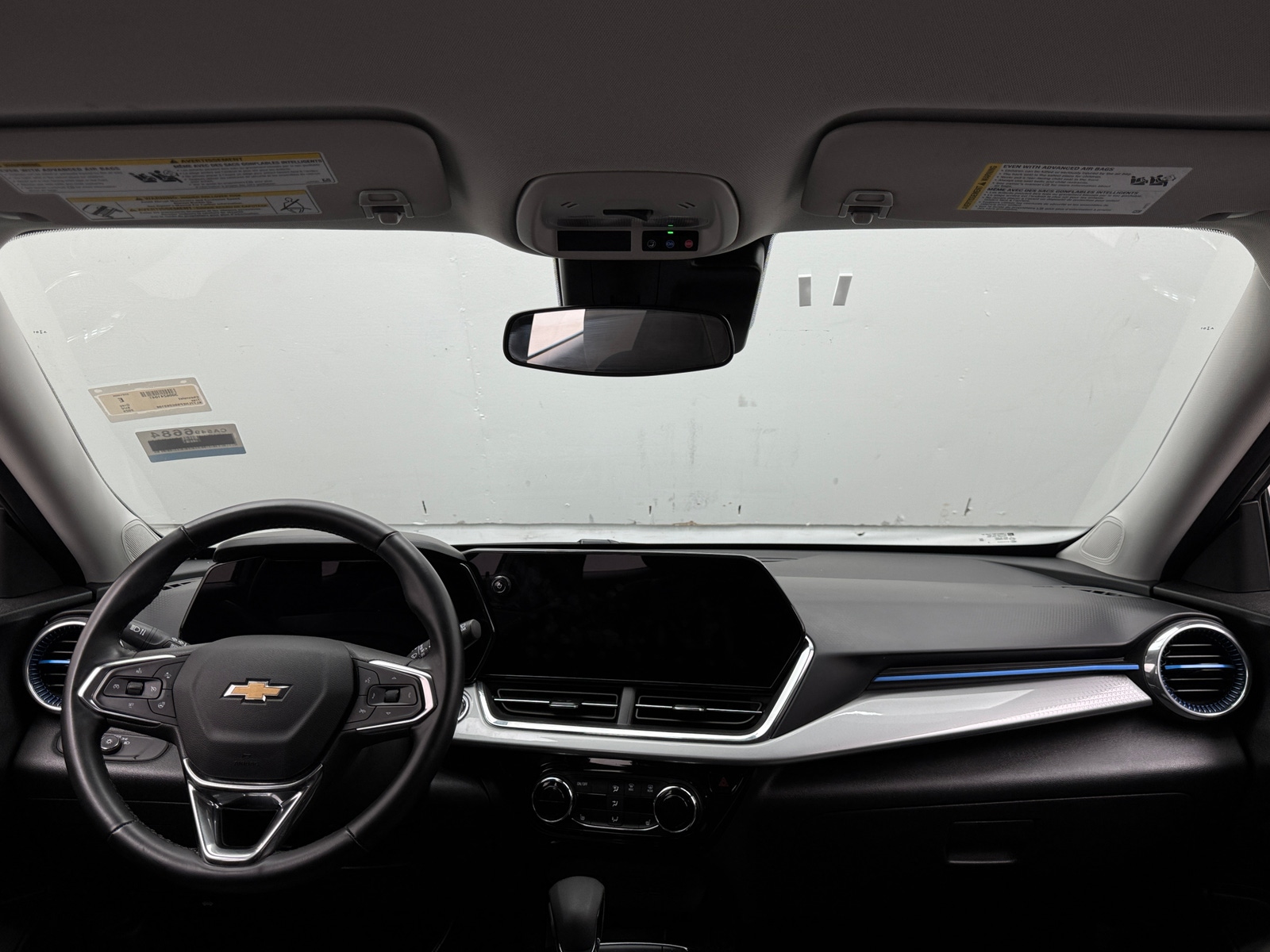 Thumbnail: 2025 Chevrolet Trax - 2