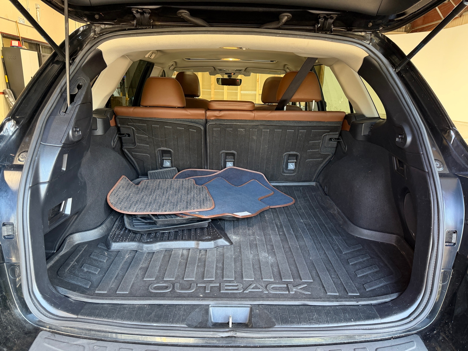 Thumbnail: 2019 Subaru Outback - 6