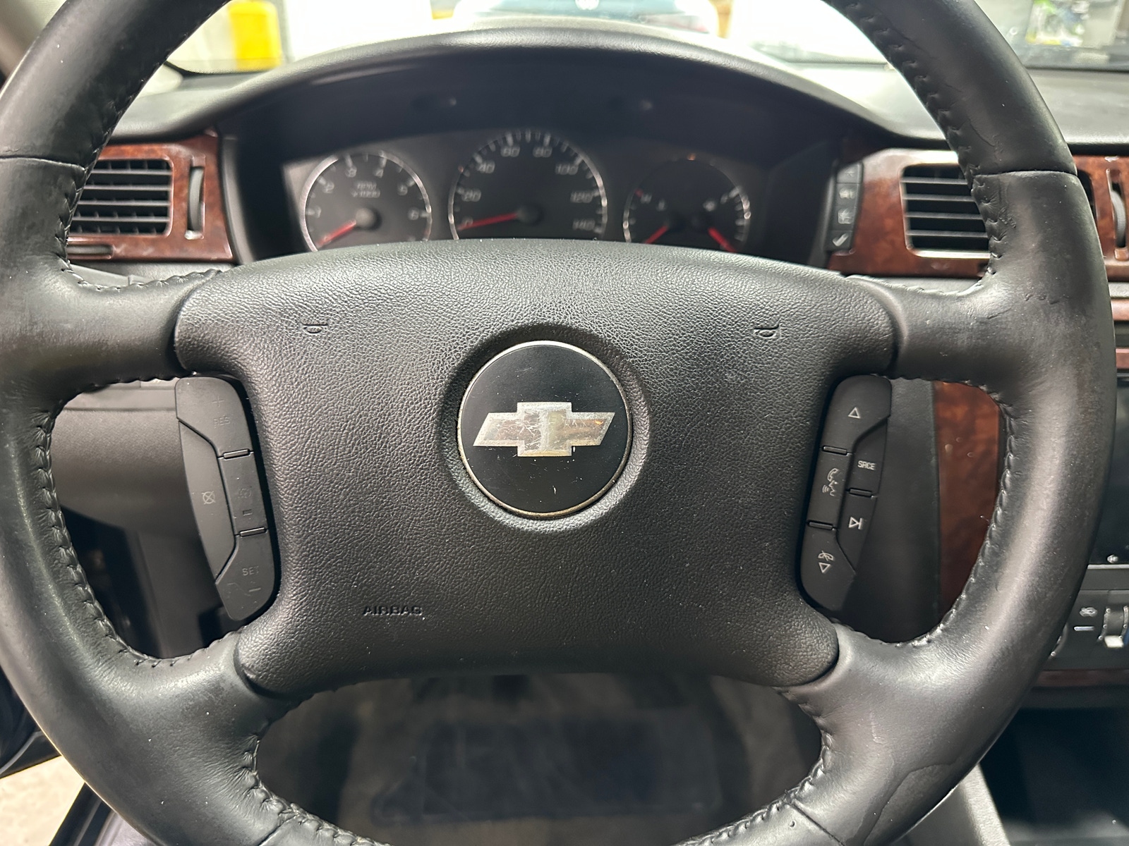 Thumbnail: 2012 Chevrolet Impala - 5