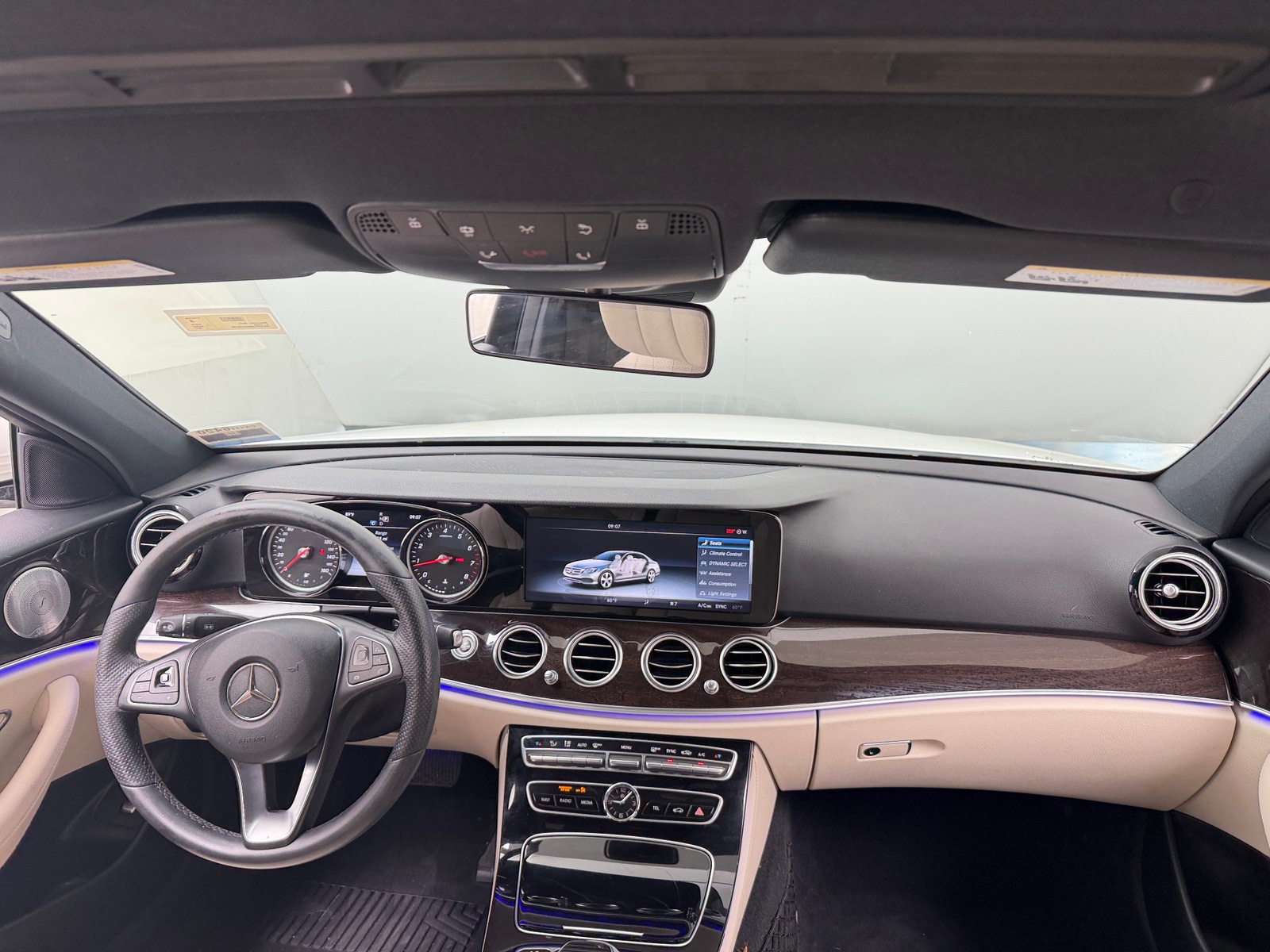 Thumbnail: 2017 Mercedes-Benz E-Class - 2
