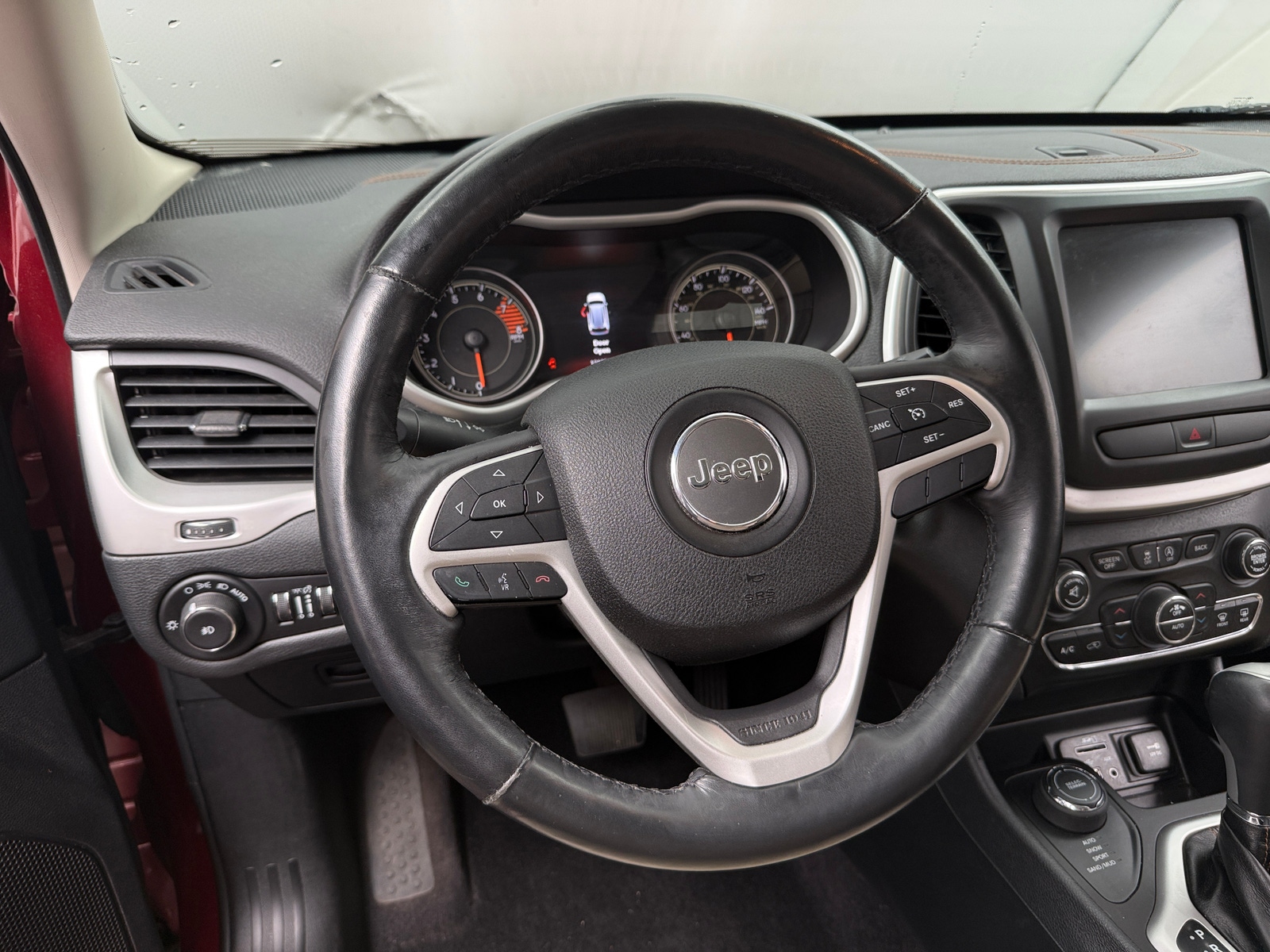 Thumbnail: 2016 Jeep Cherokee - 4