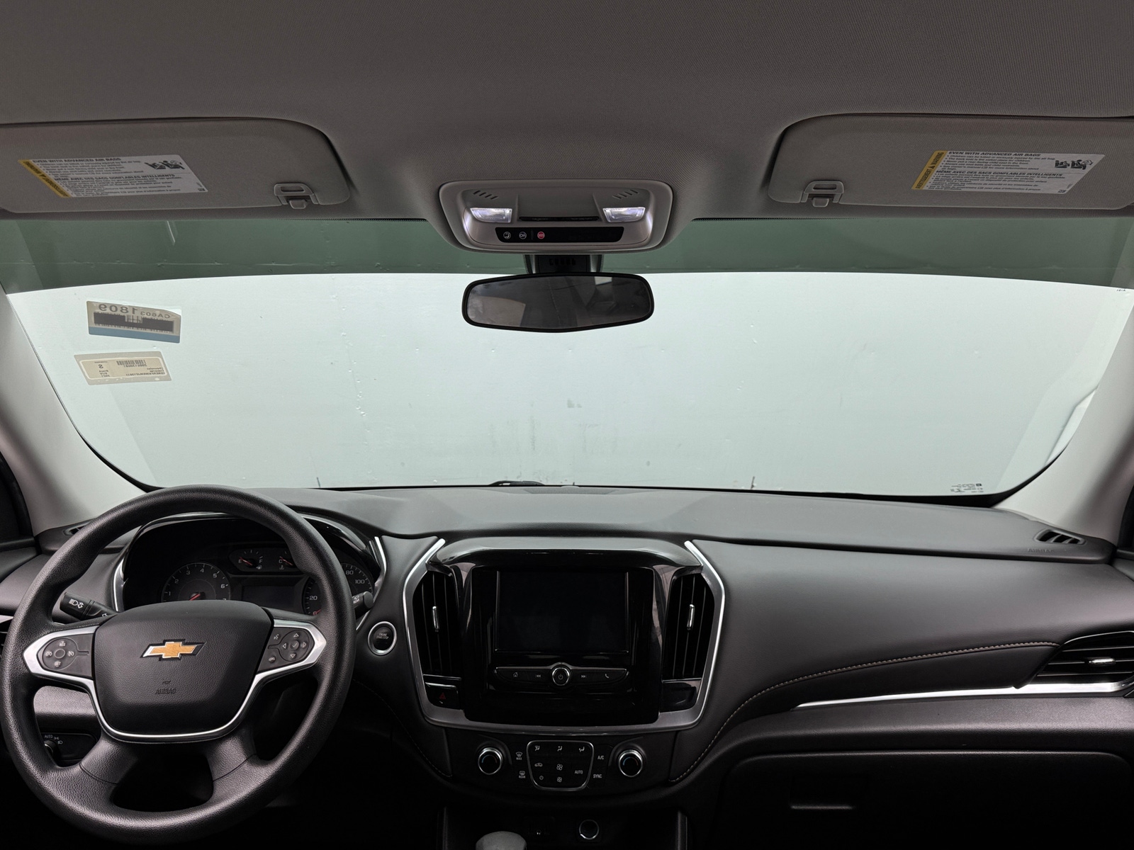 Thumbnail: 2021 Chevrolet Traverse - 3