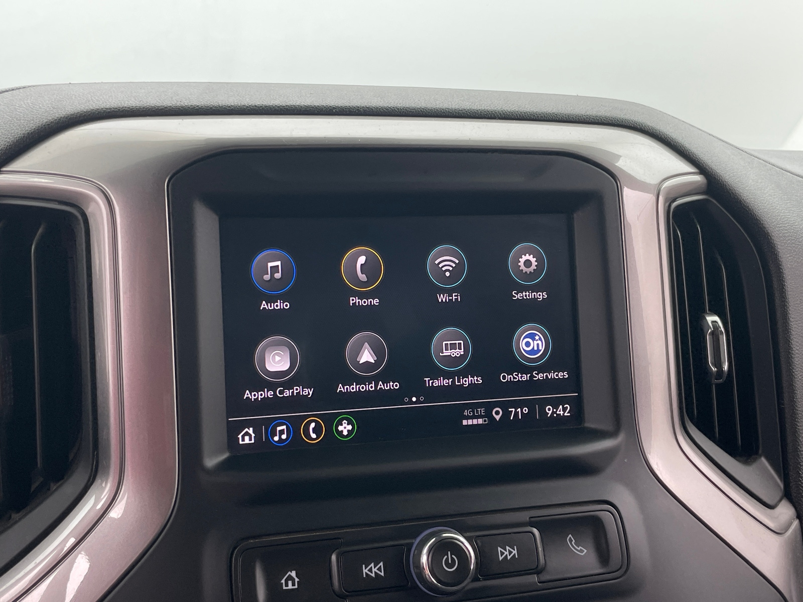 Thumbnail: 2024 Chevrolet Silverado 1500 - 4