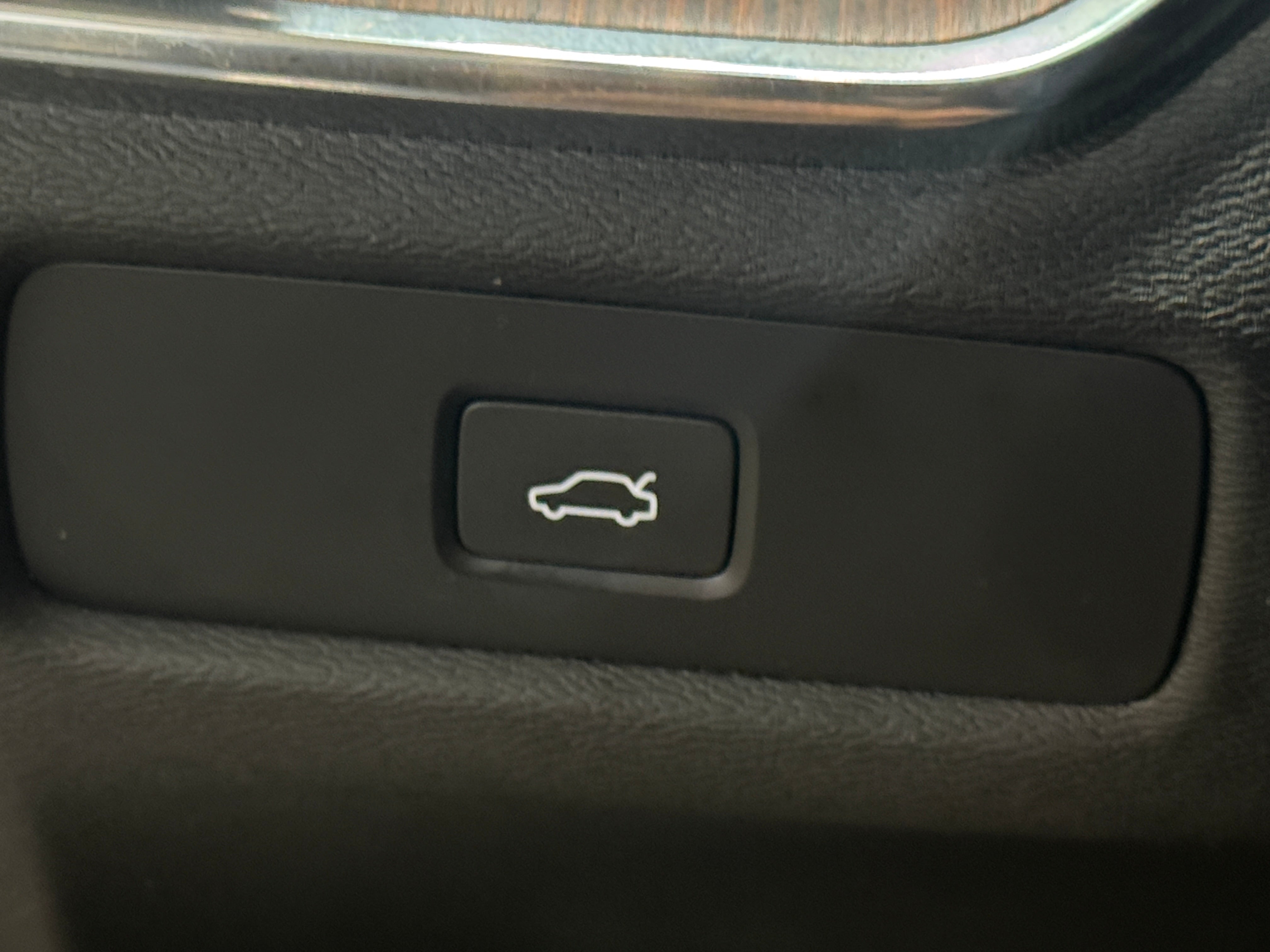 2023 Volvo S60 Plus - Photo 10