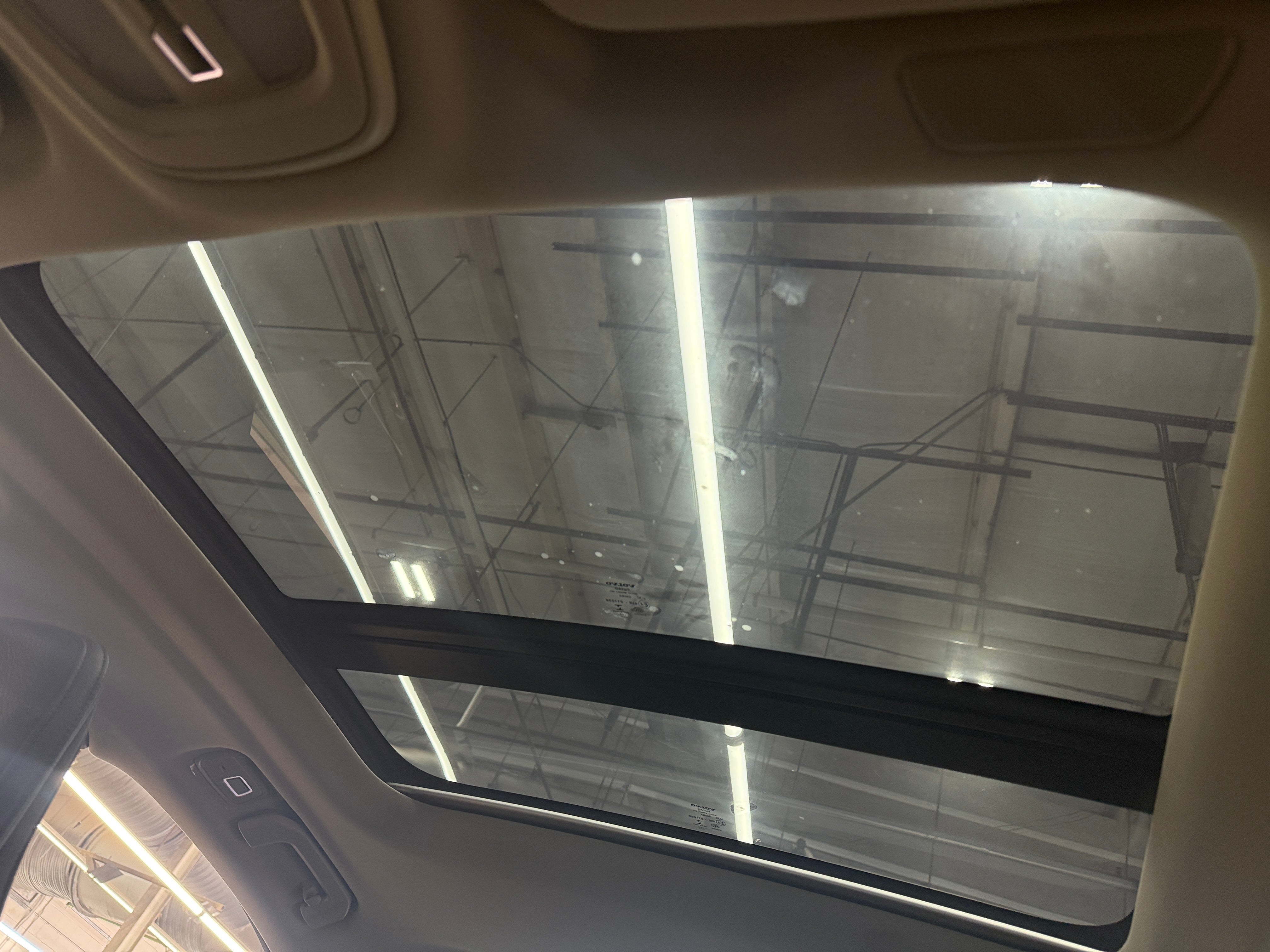 2023 Volvo S60 Plus - Photo 16