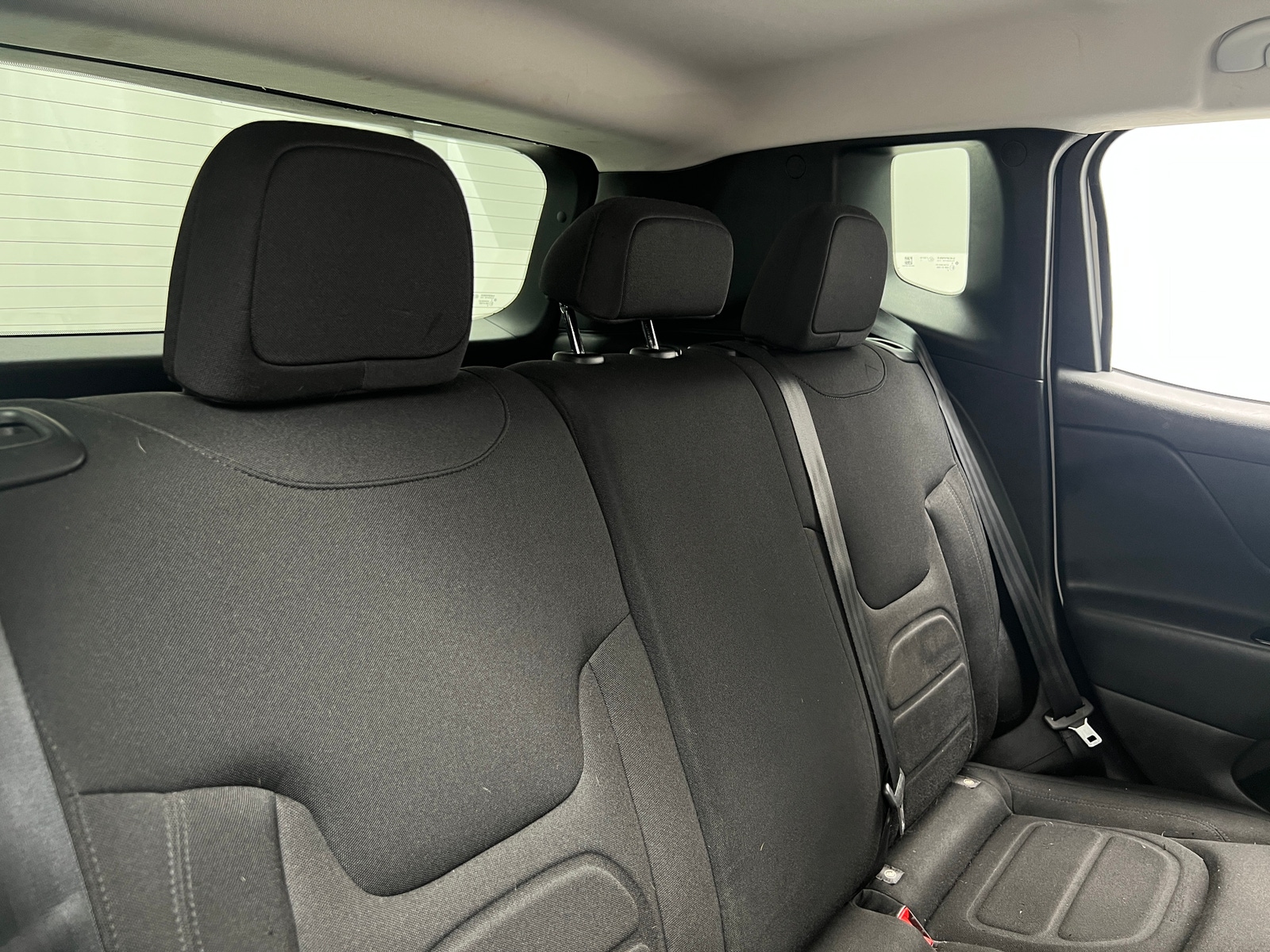 Thumbnail: 2022 Jeep Renegade - 6