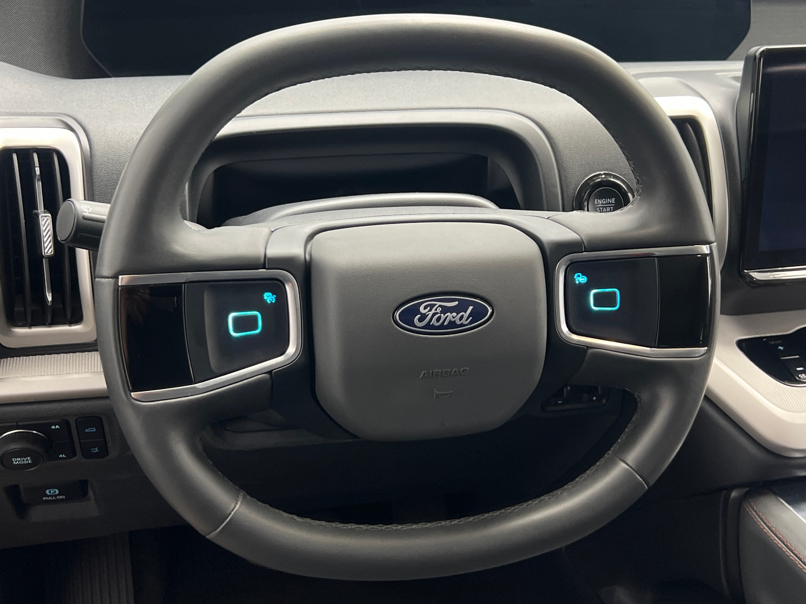 Thumbnail: 2025 Ford Expedition - 5