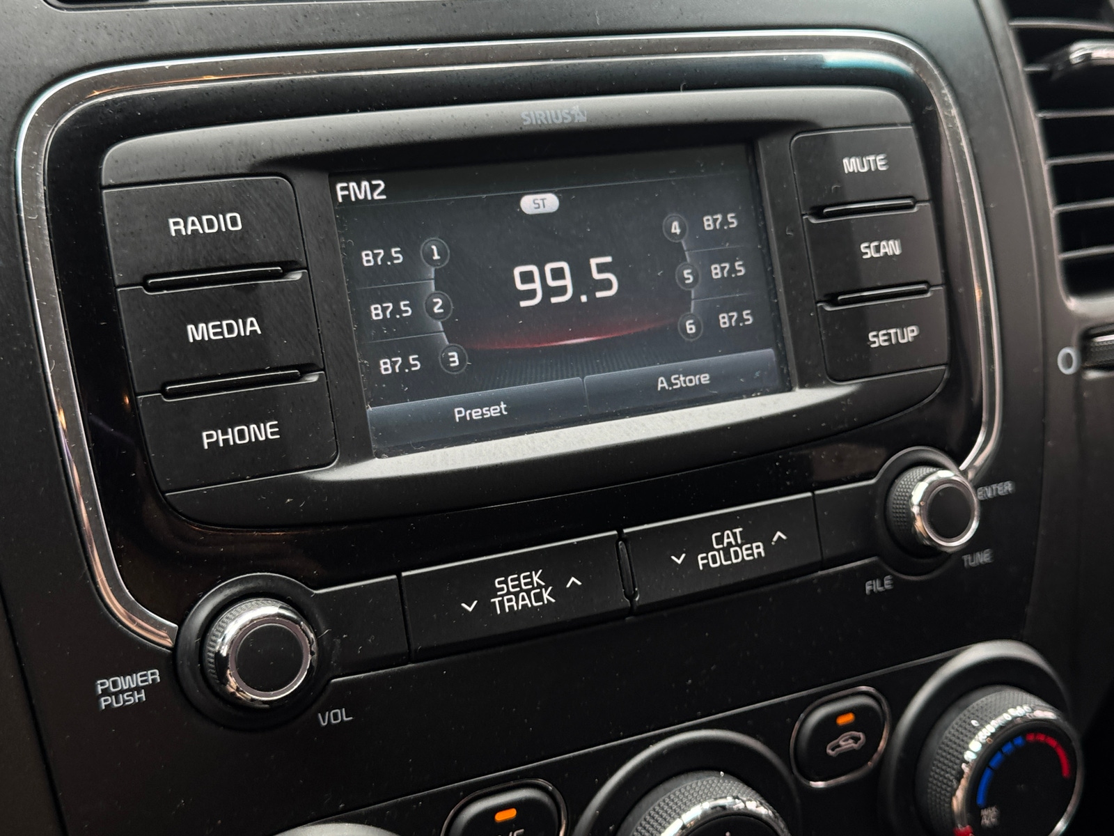Thumbnail: 2018 Kia Forte - 4
