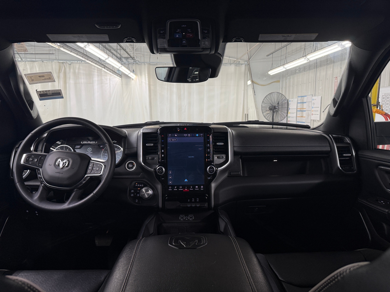 Thumbnail: 2025 RAM 1500 - 2