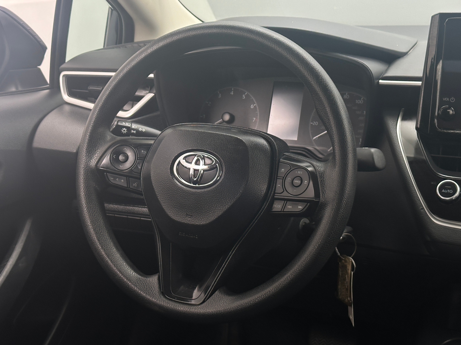 Thumbnail: 2024 Toyota Corolla - 5