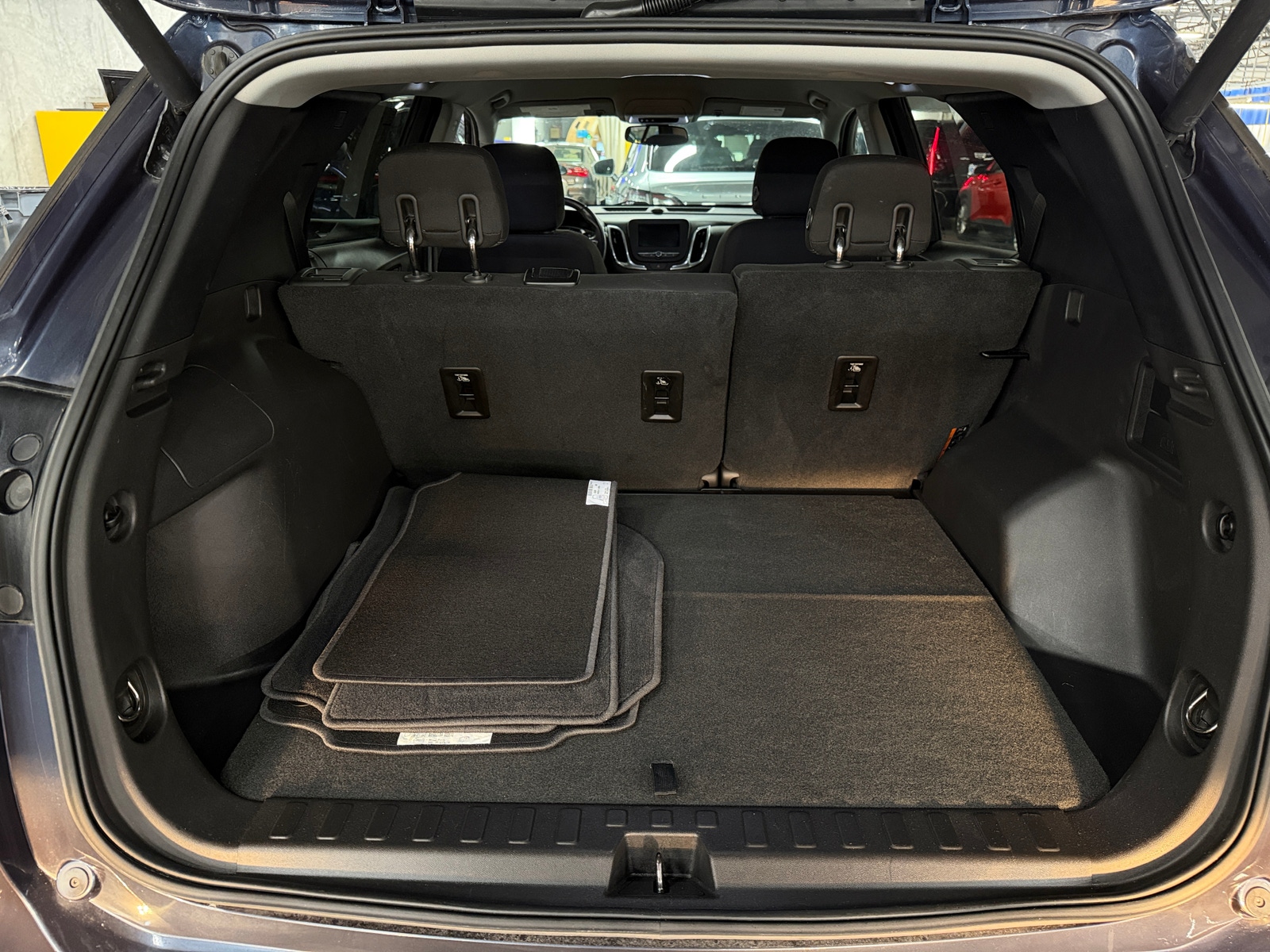 Thumbnail: 2019 Chevrolet Equinox - 7
