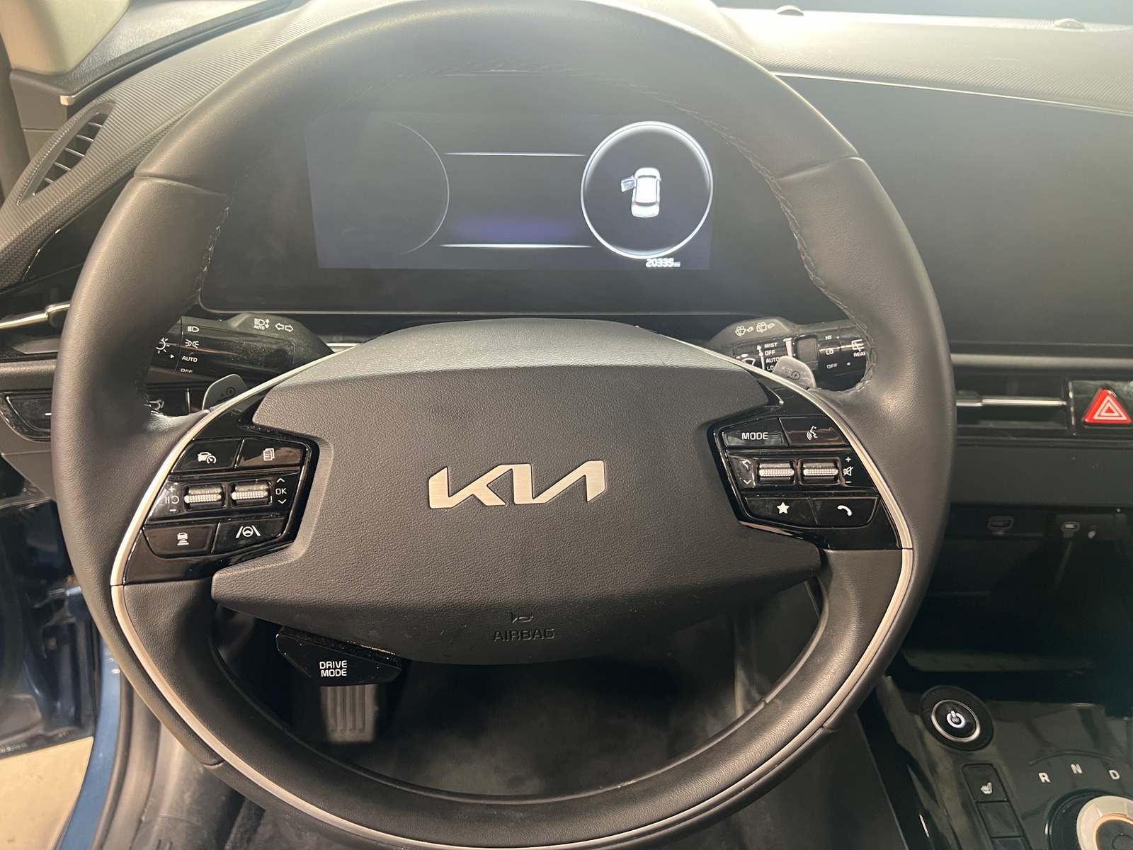 Thumbnail: 2024 Kia Niro - 4