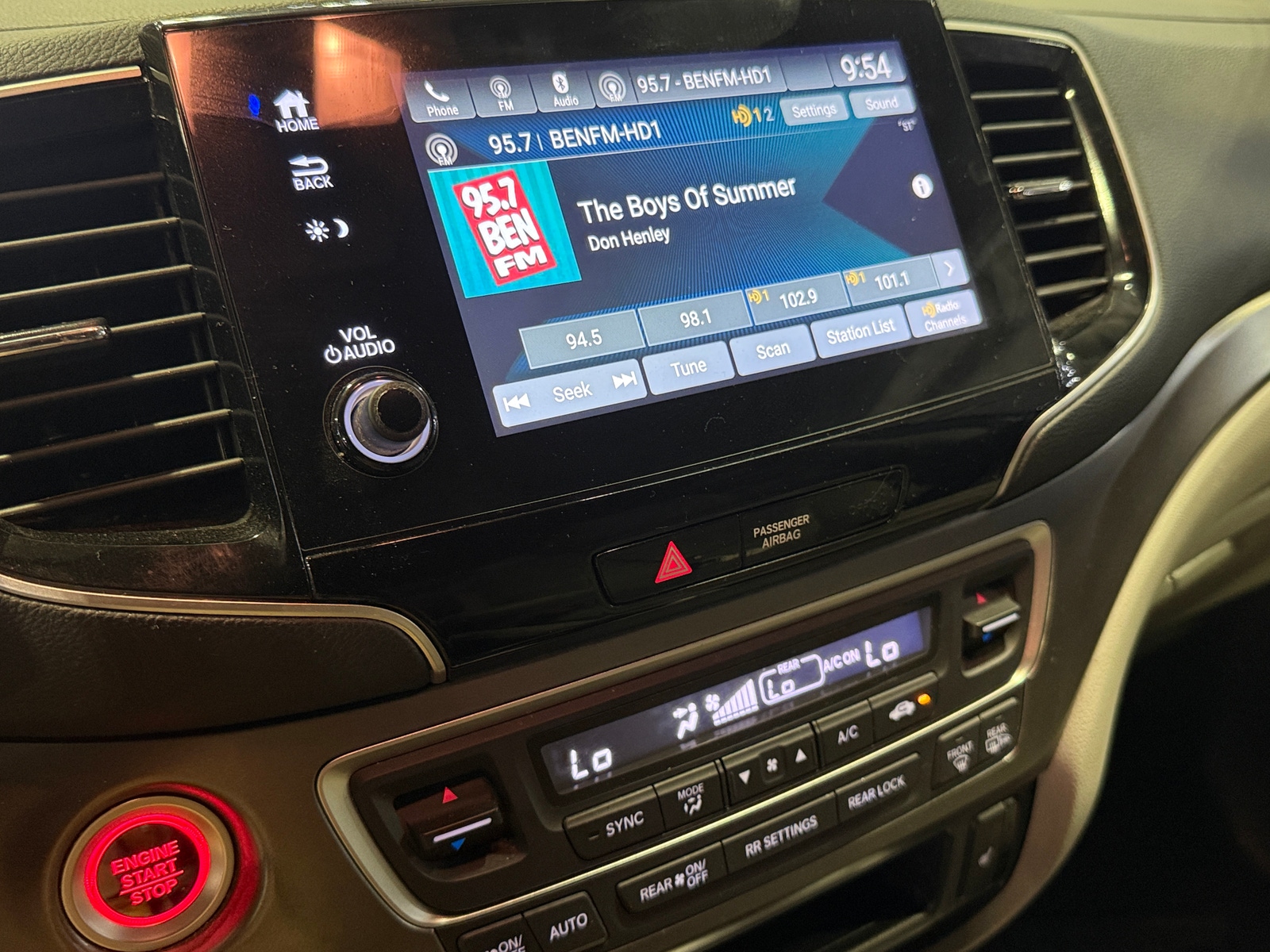 Thumbnail: 2019 Honda Pilot - 4
