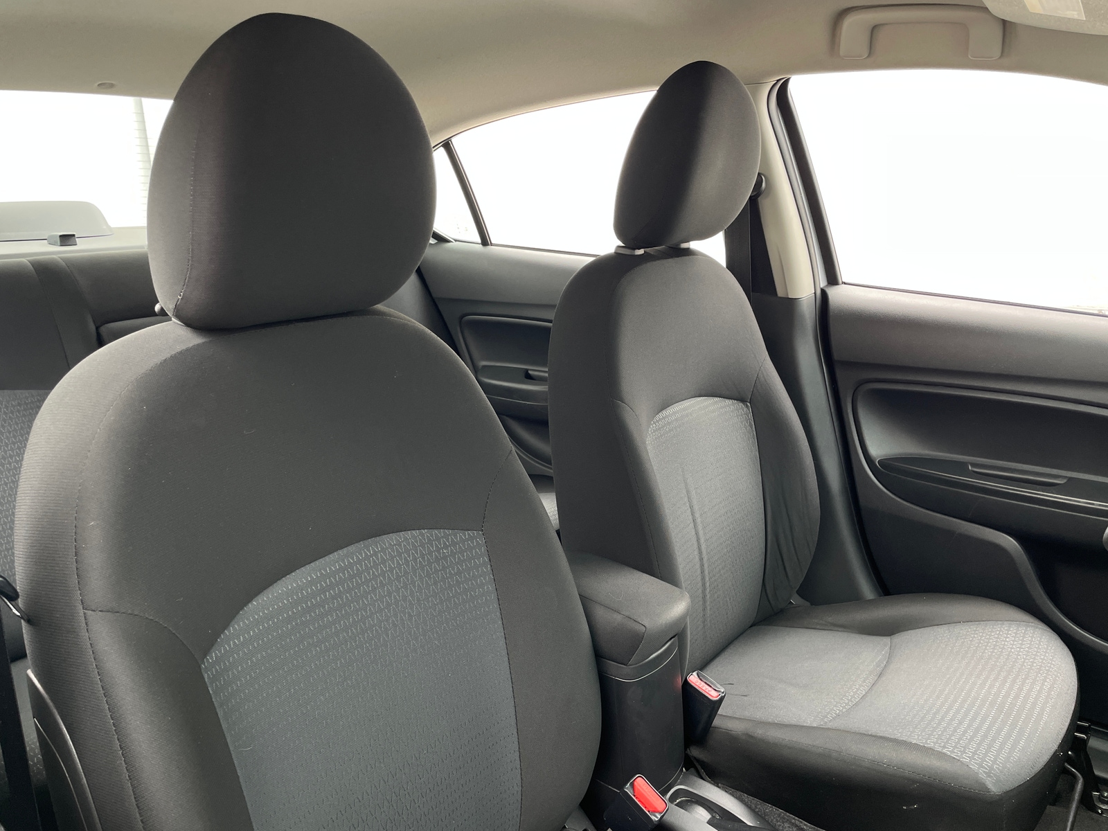 Thumbnail: 2024 Mitsubishi Mirage G4 - 2
