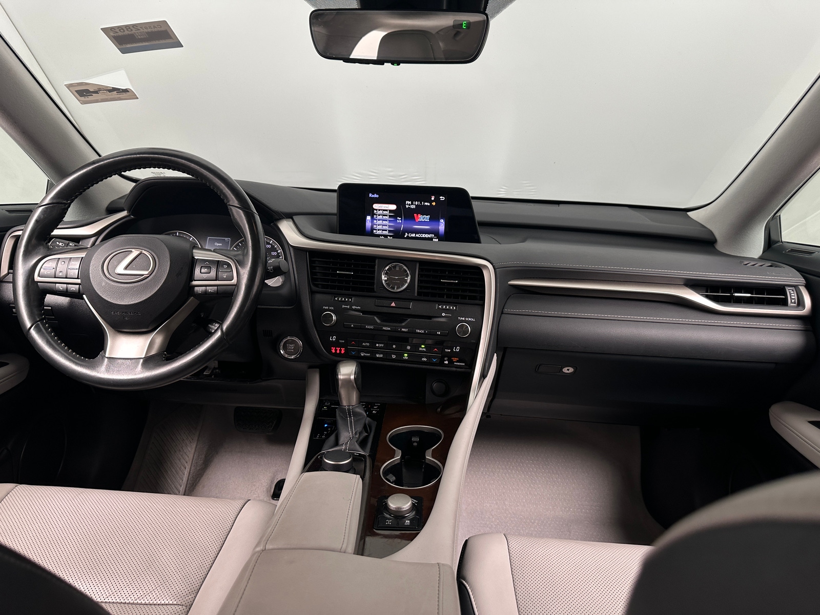 Thumbnail: 2019 Lexus RX - 3