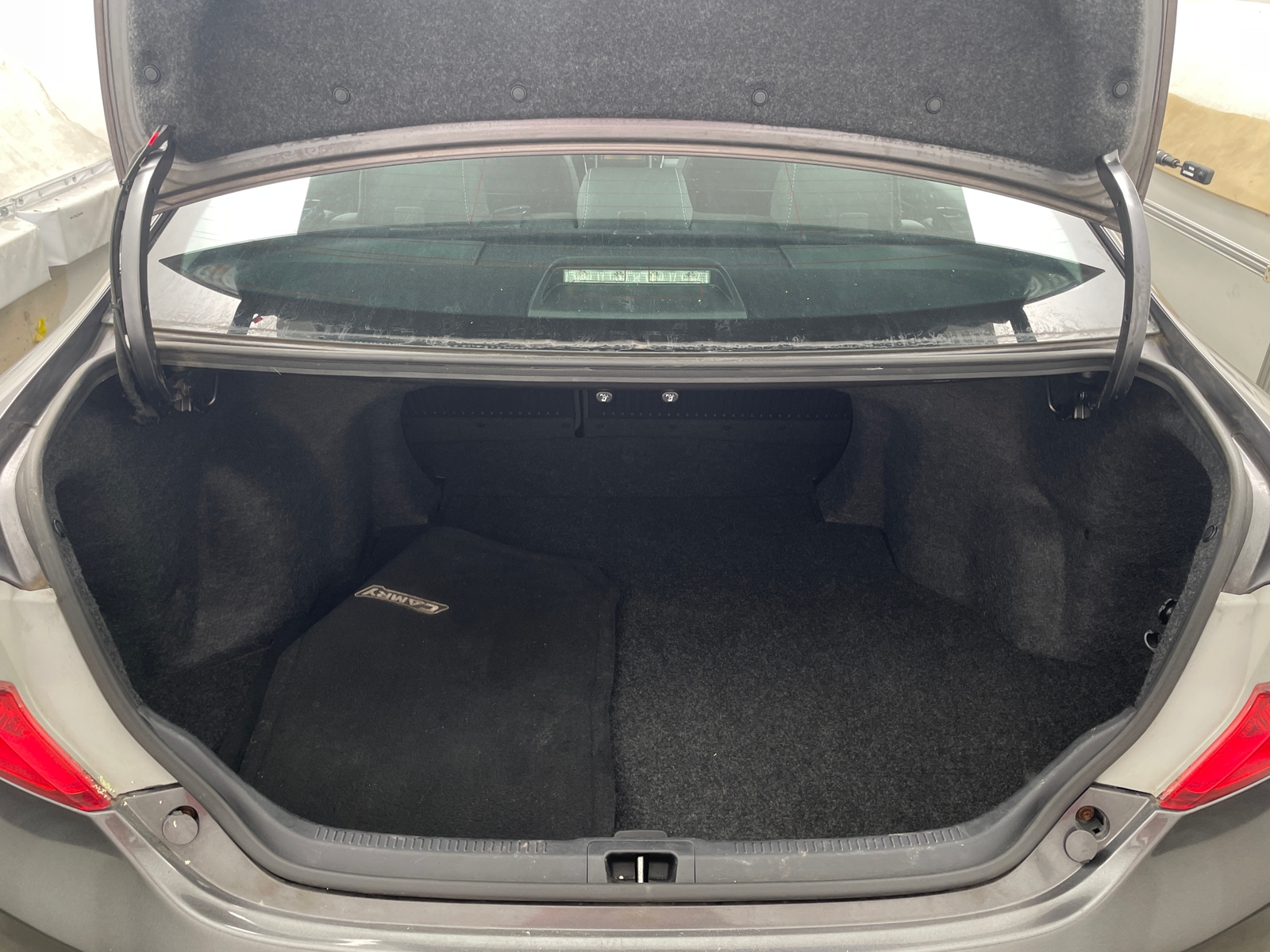 Thumbnail: 2014 Toyota Camry - 7