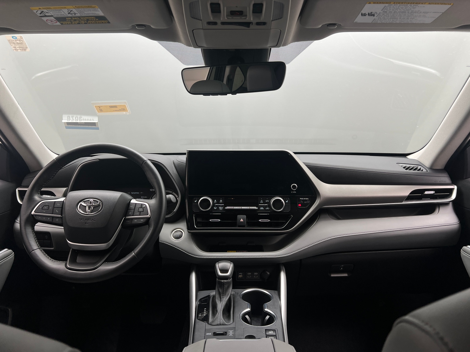 Thumbnail: 2025 Toyota Highlander - 3