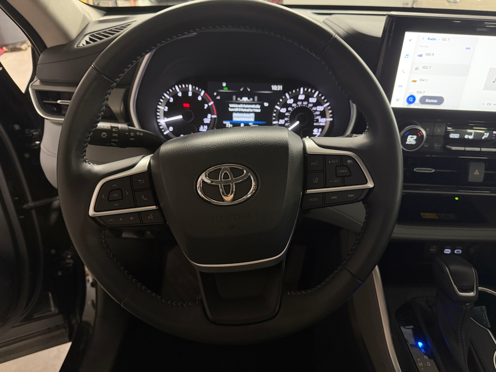 Thumbnail: 2025 Toyota Highlander - 5
