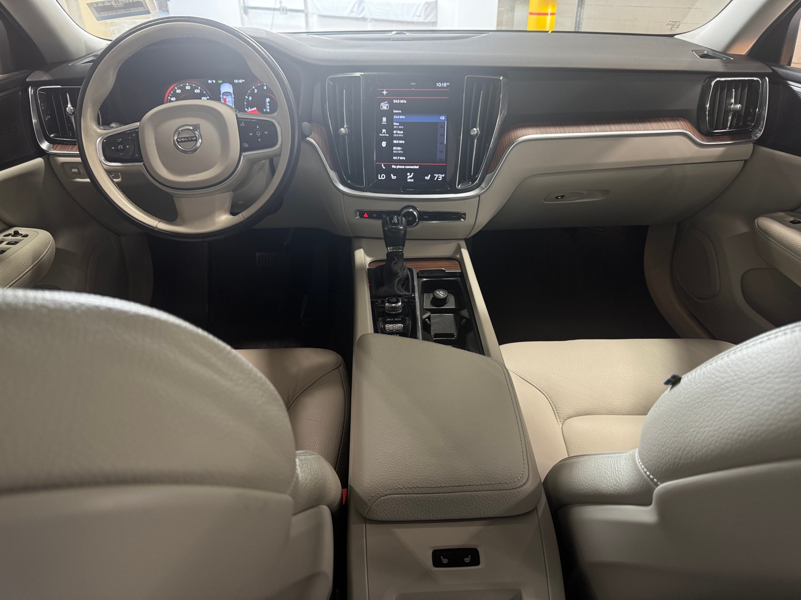 Thumbnail: 2019 Volvo S60 - 2
