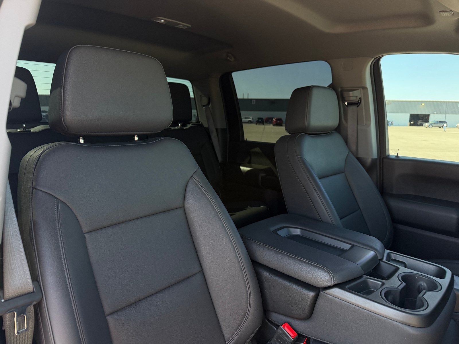 Thumbnail: 2025 Chevrolet Silverado 3500 - 2