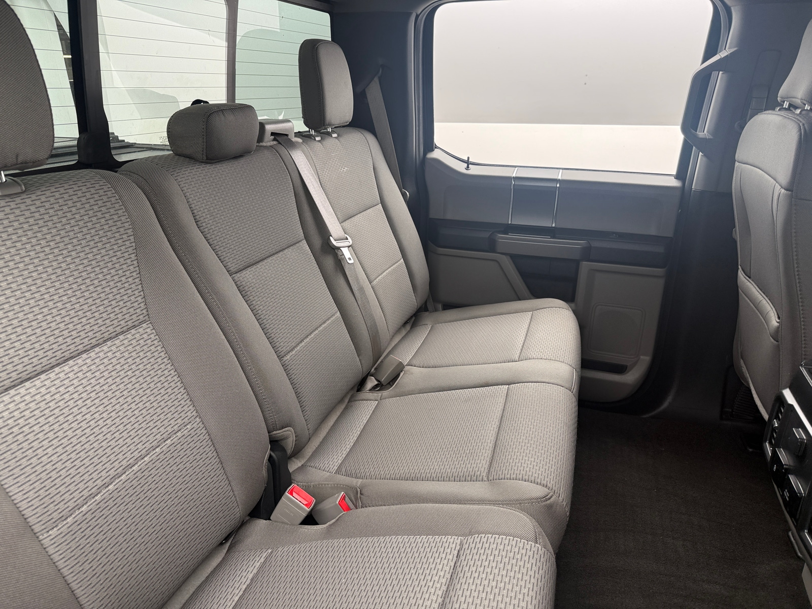 Thumbnail: 2020 Ford Econoline - 6