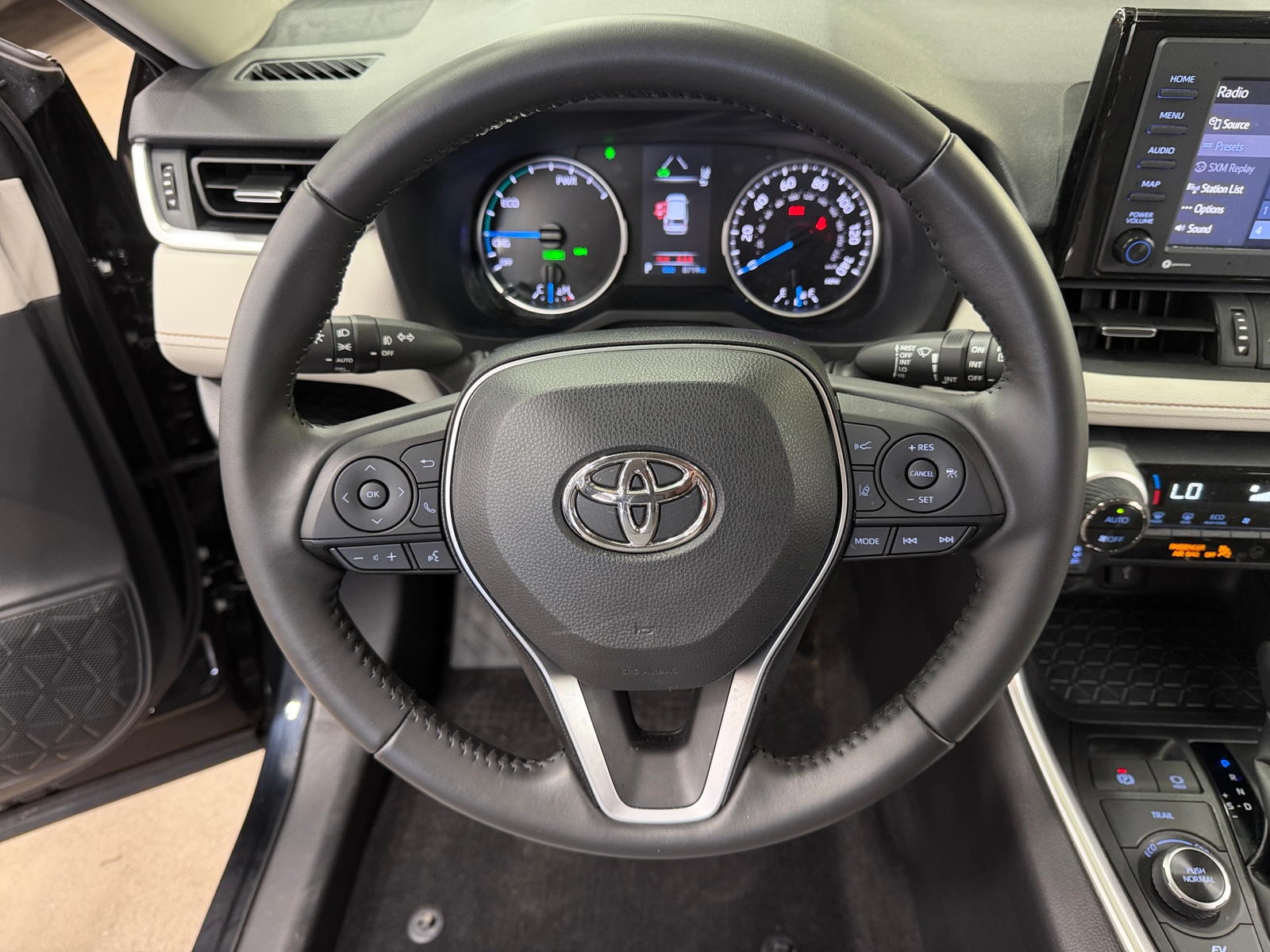 Thumbnail: 2022 Toyota RAV4 - 5