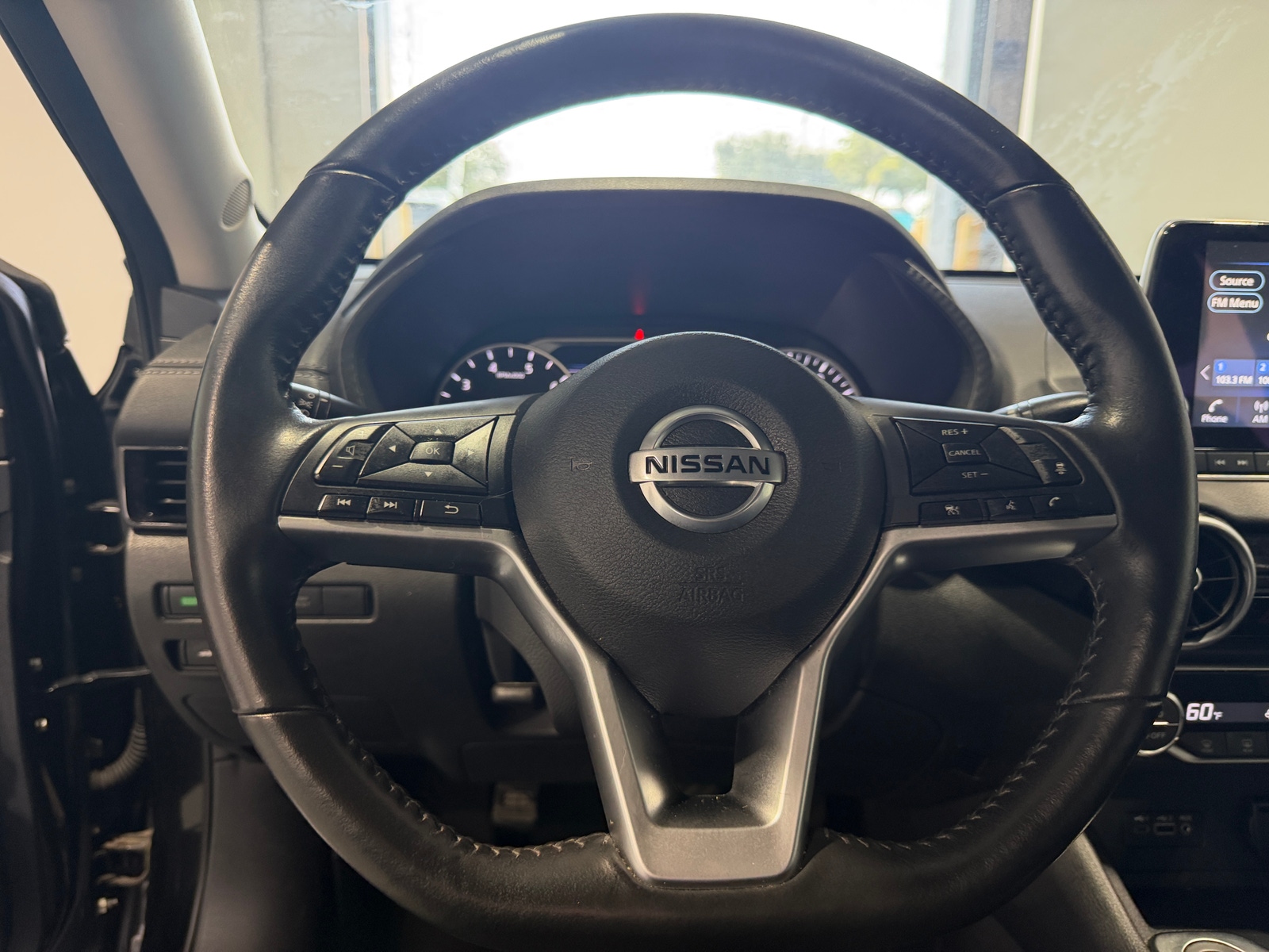 Thumbnail: 2022 Nissan Sentra - 5
