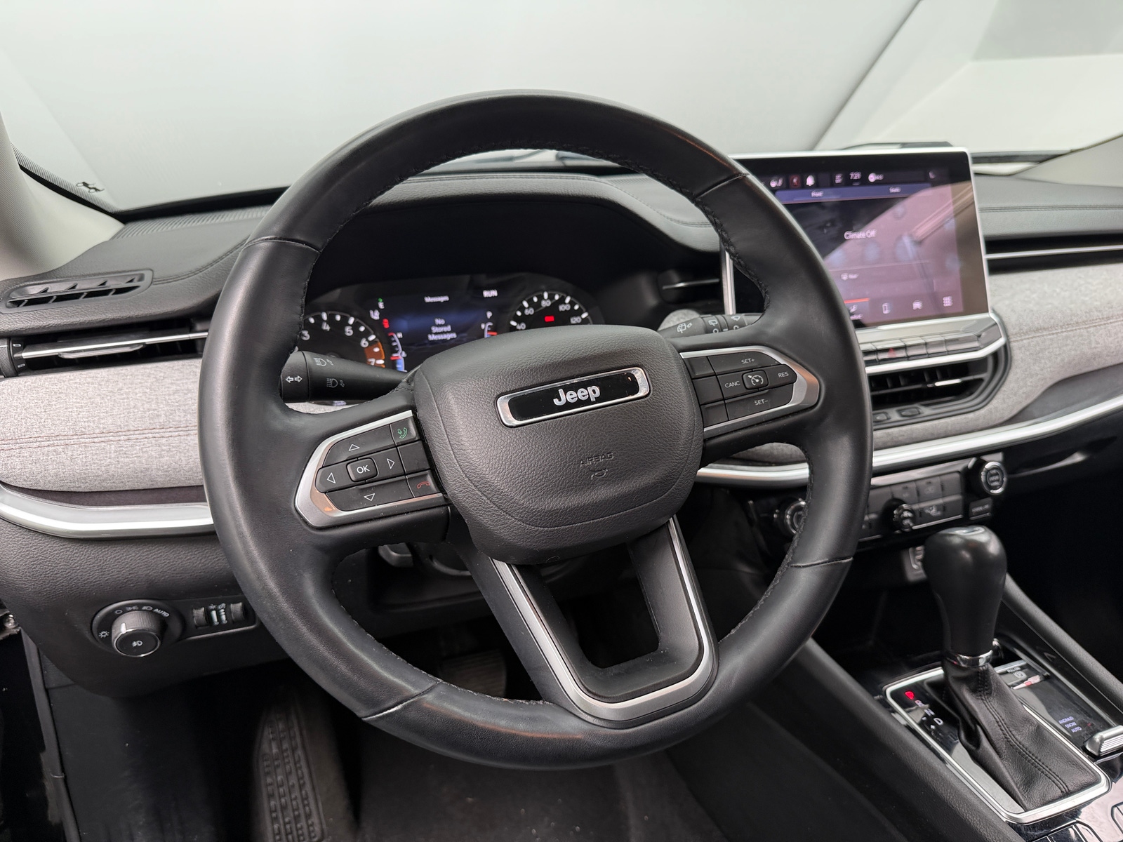Thumbnail: 2022 Jeep Compass - 4