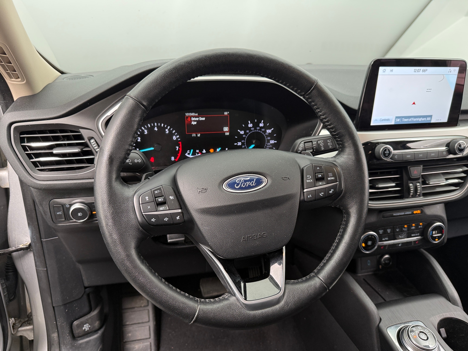 Thumbnail: 2020 Ford Escape - 4