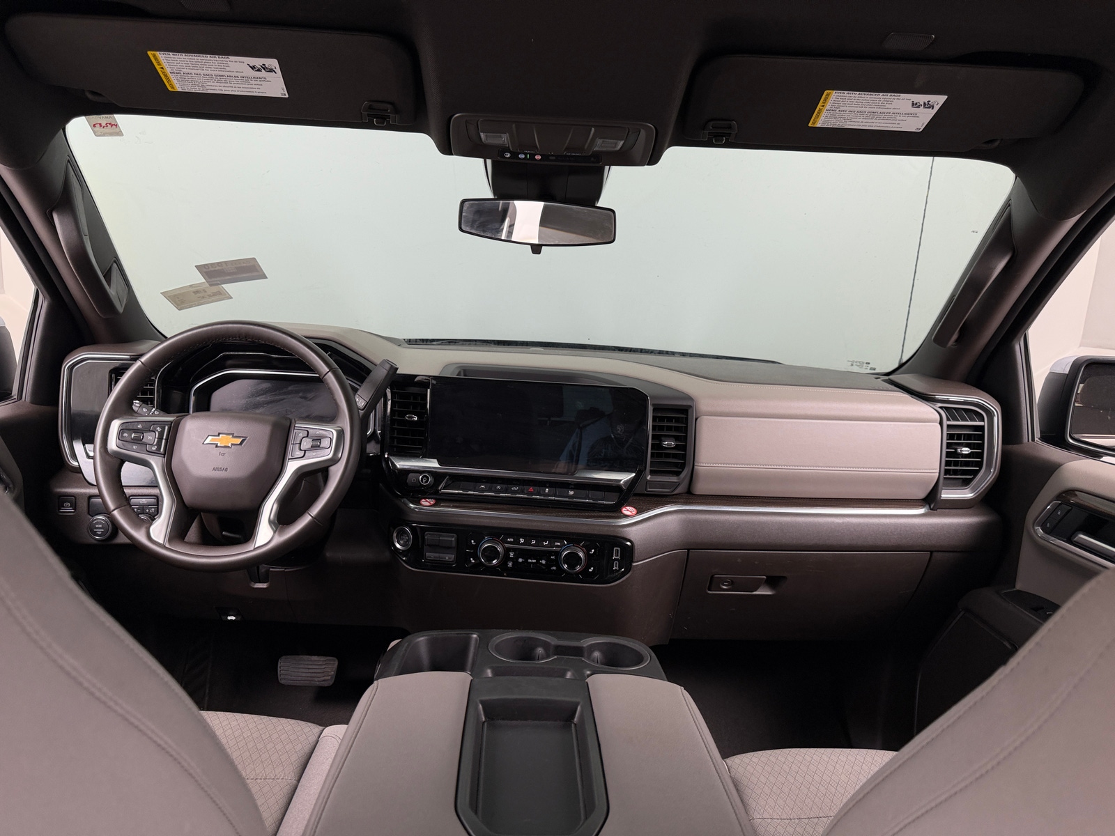 Thumbnail: 2025 Chevrolet Silverado 1500 - 3