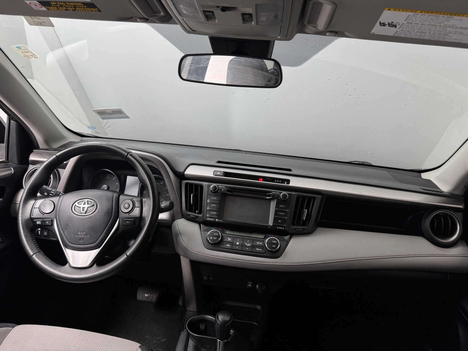 Thumbnail: 2017 Toyota RAV4 - 3