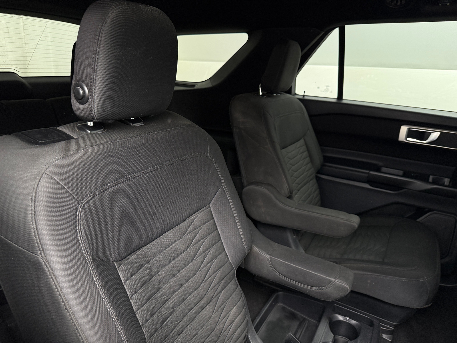 Thumbnail: 2020 Ford Explorer - 6
