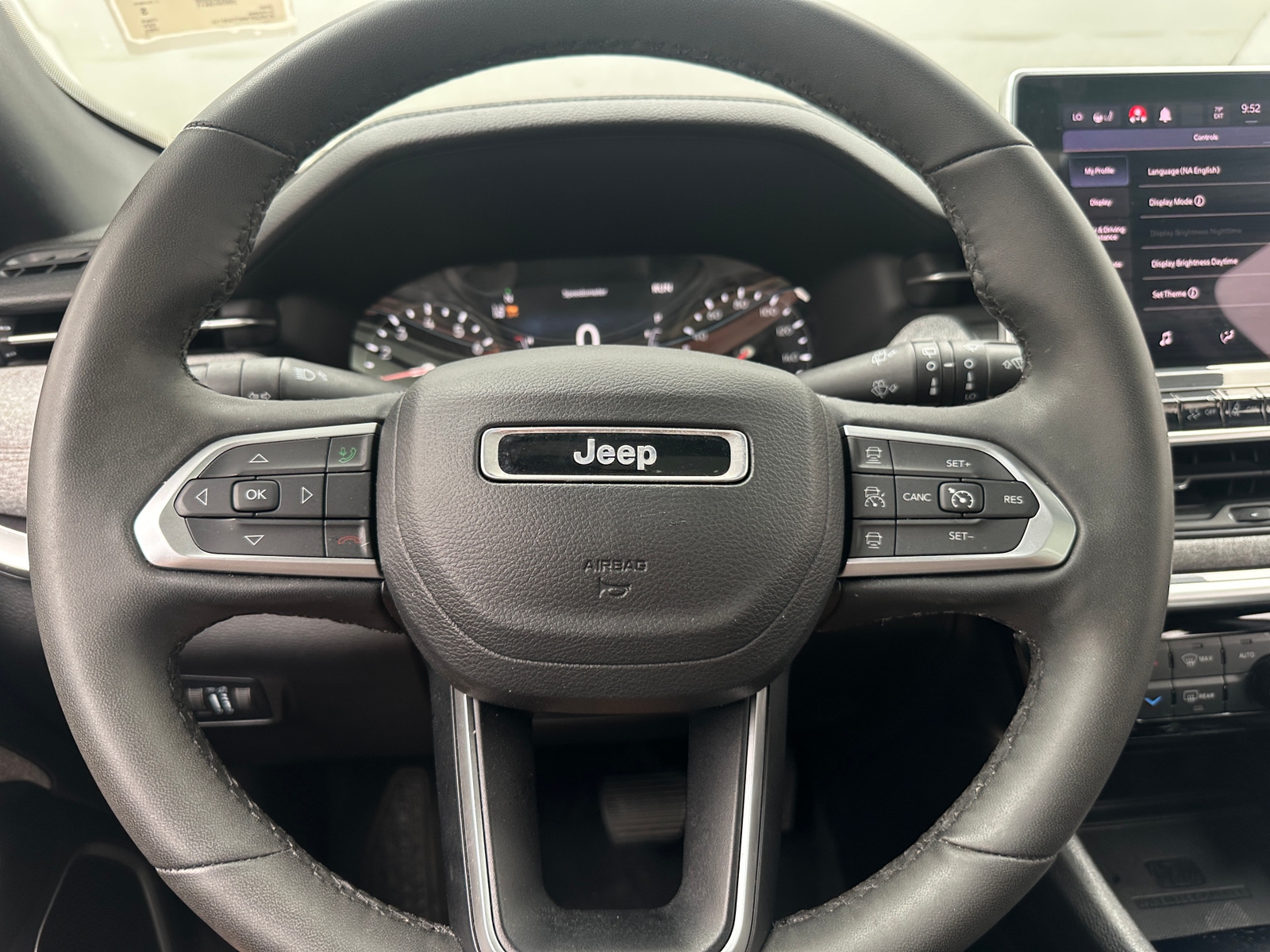 Thumbnail: 2023 Jeep Compass - 4