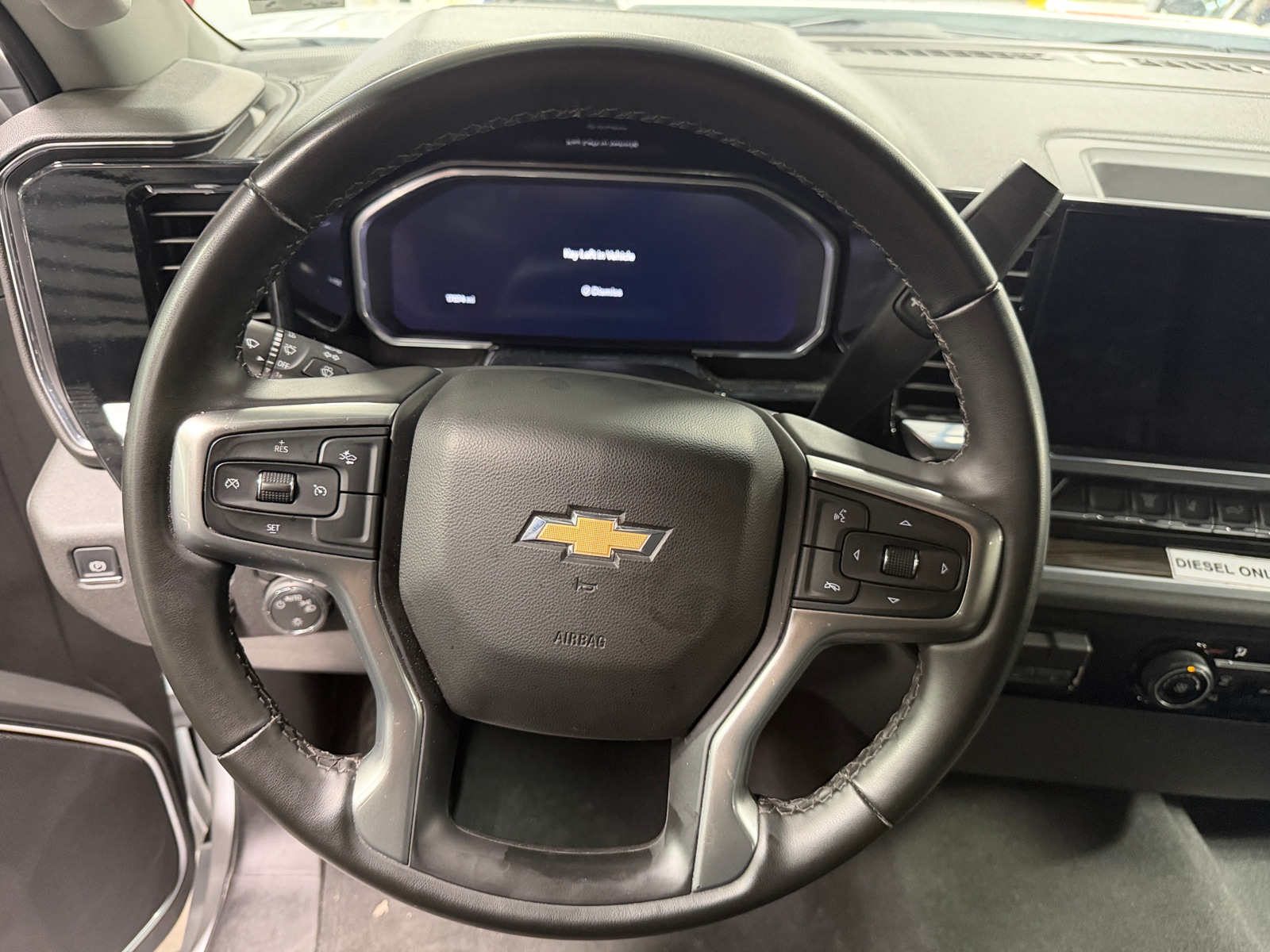 Thumbnail: 2026 Chevrolet Silverado 2500 - 5