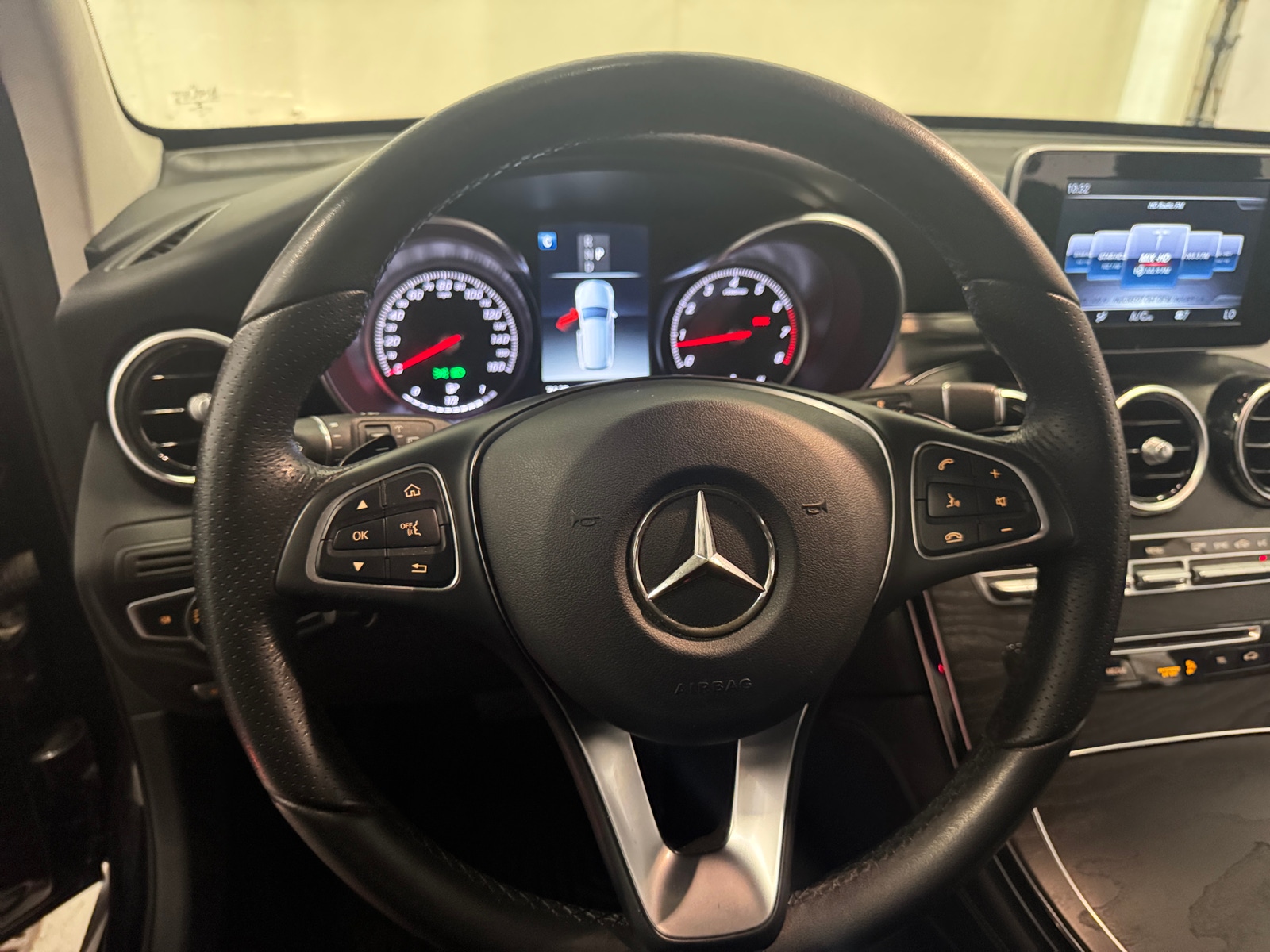 Thumbnail: 2019 Mercedes-Benz GLC - 4