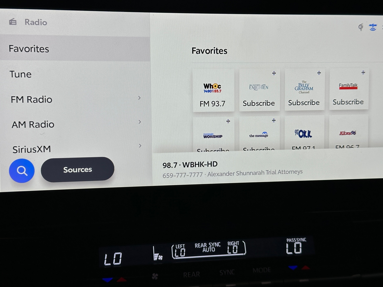 Thumbnail: 2026 Toyota Sienna - 3