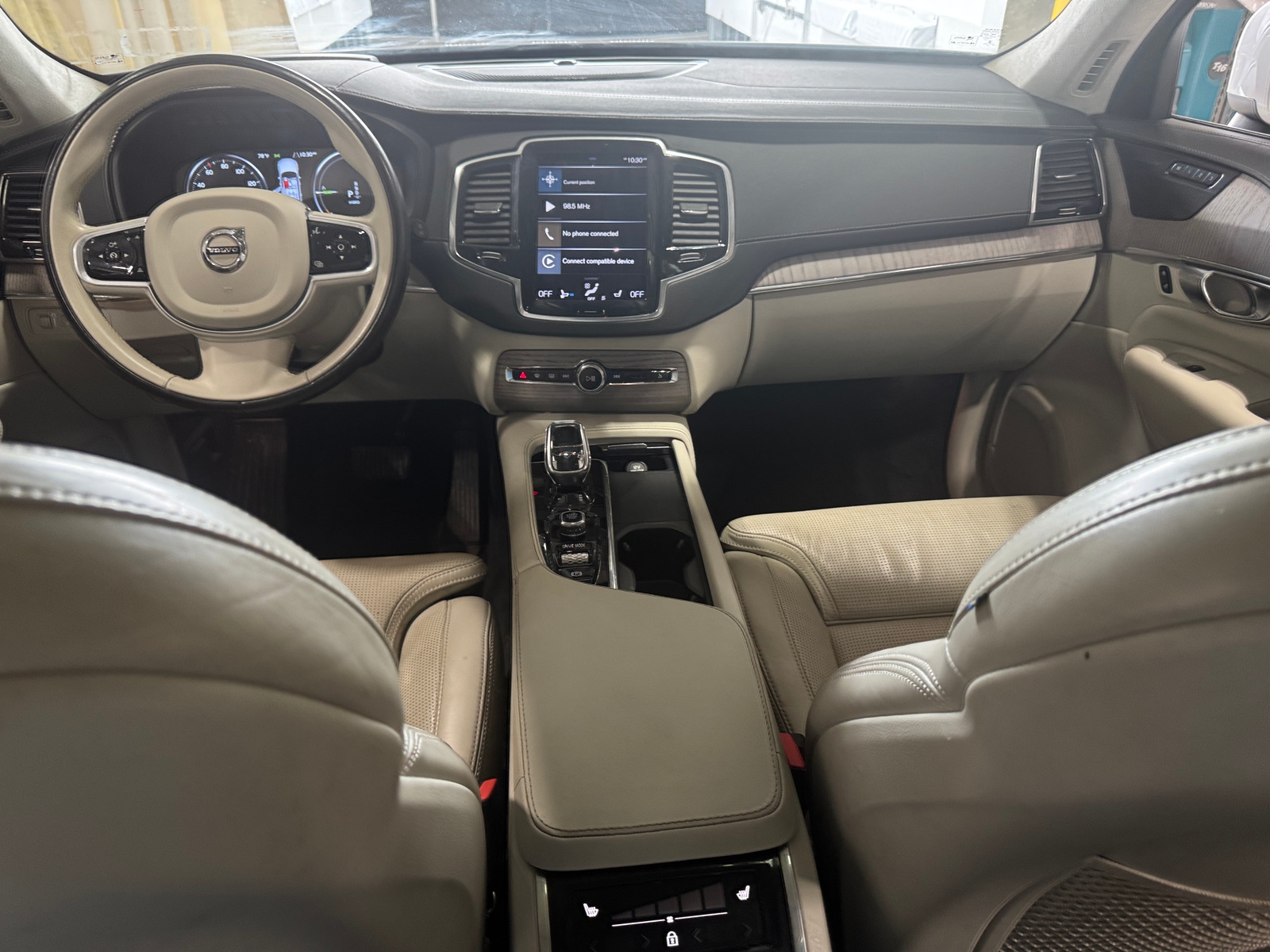 Thumbnail: 2021 Volvo XC90 - 2