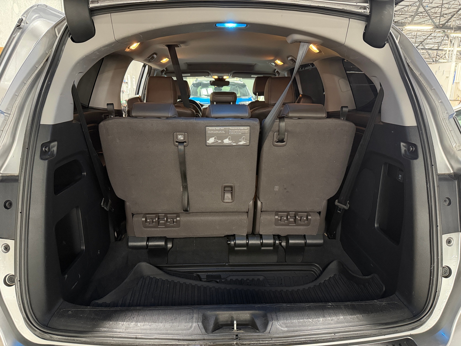 Thumbnail: 2022 Honda Odyssey - 6