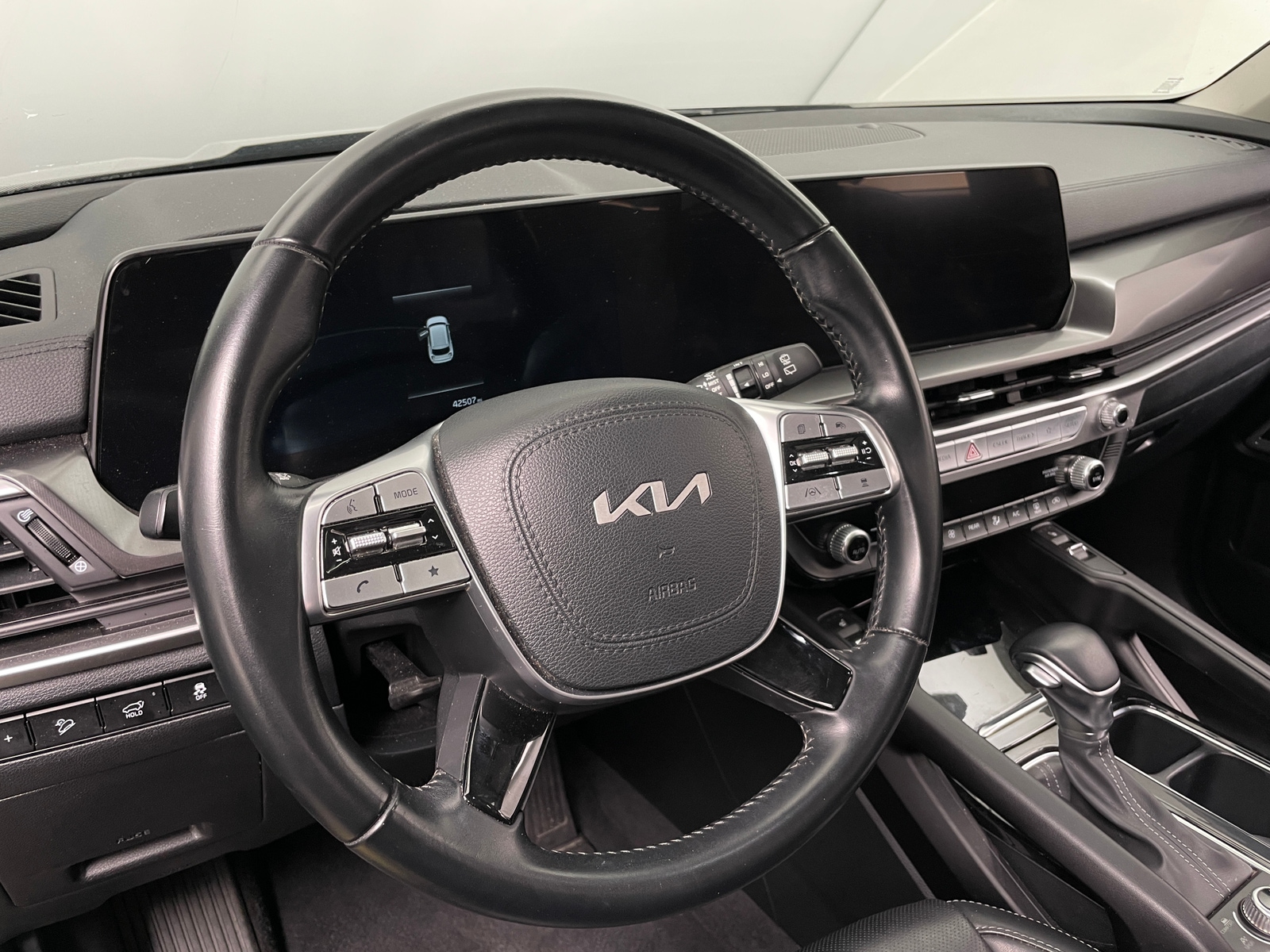 Thumbnail: 2025 Kia Telluride - 4
