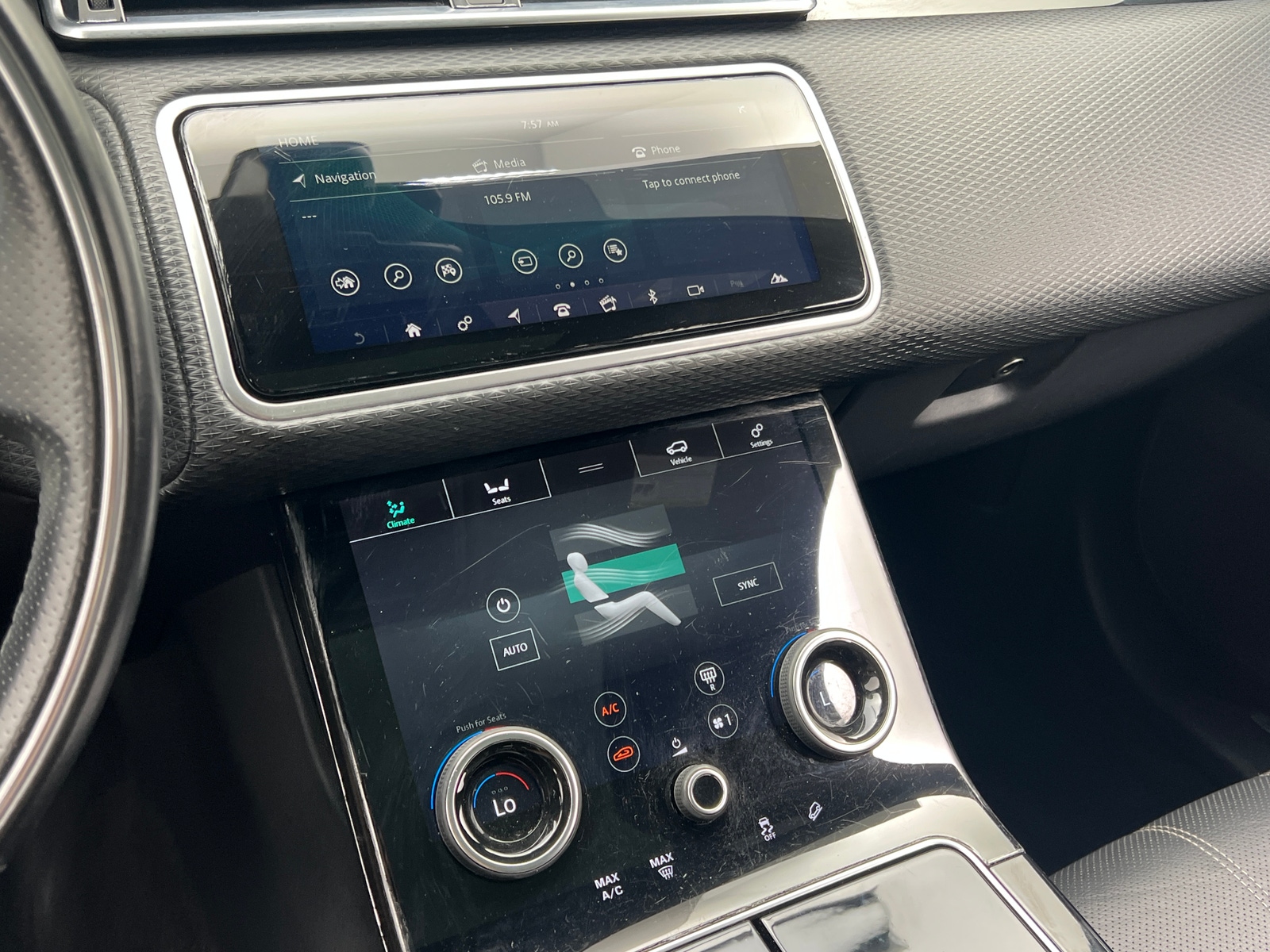 Thumbnail: 2020 Land Rover Range Rover Velar - 3