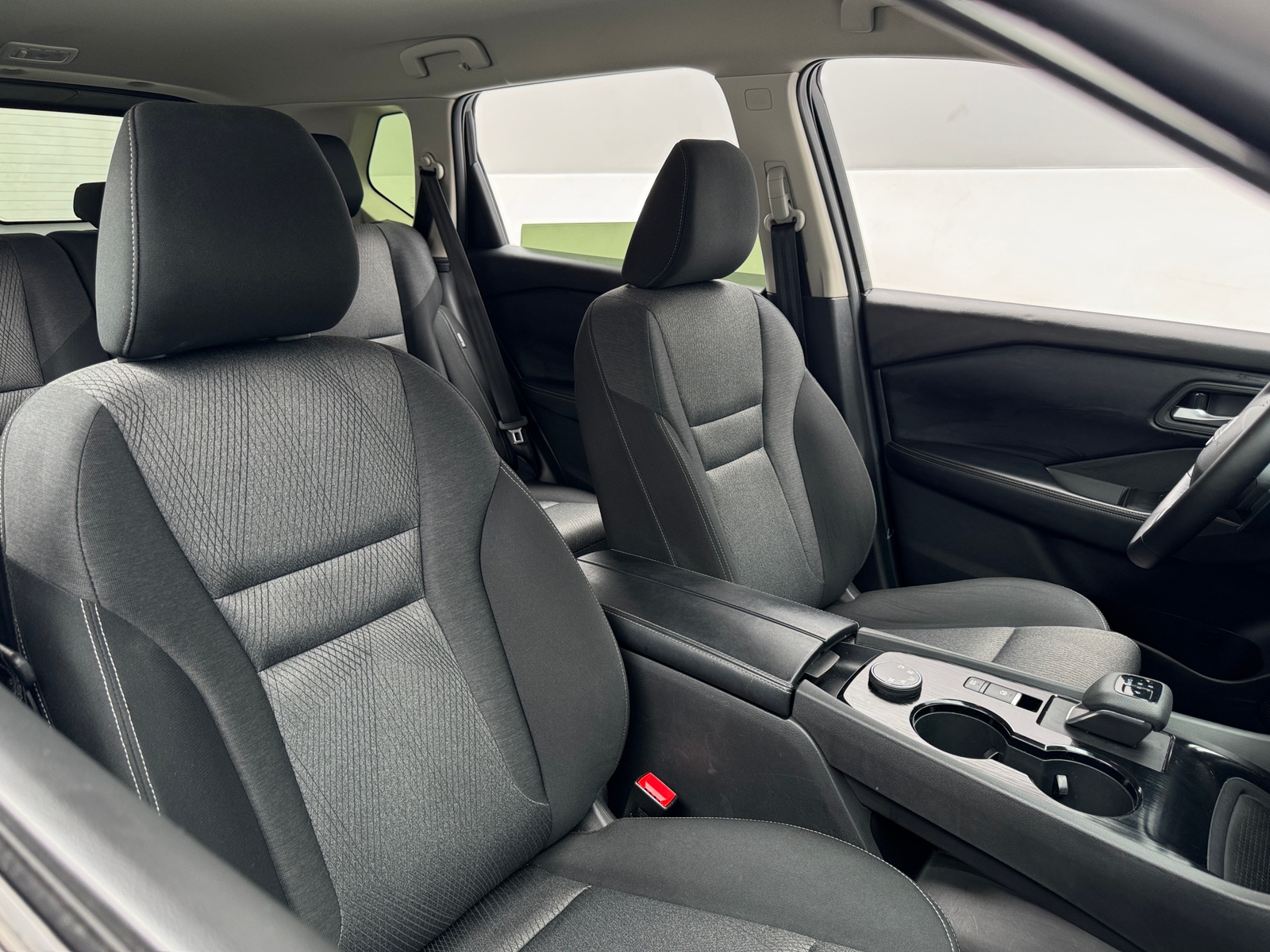 Thumbnail: 2025 Nissan Rogue - 2