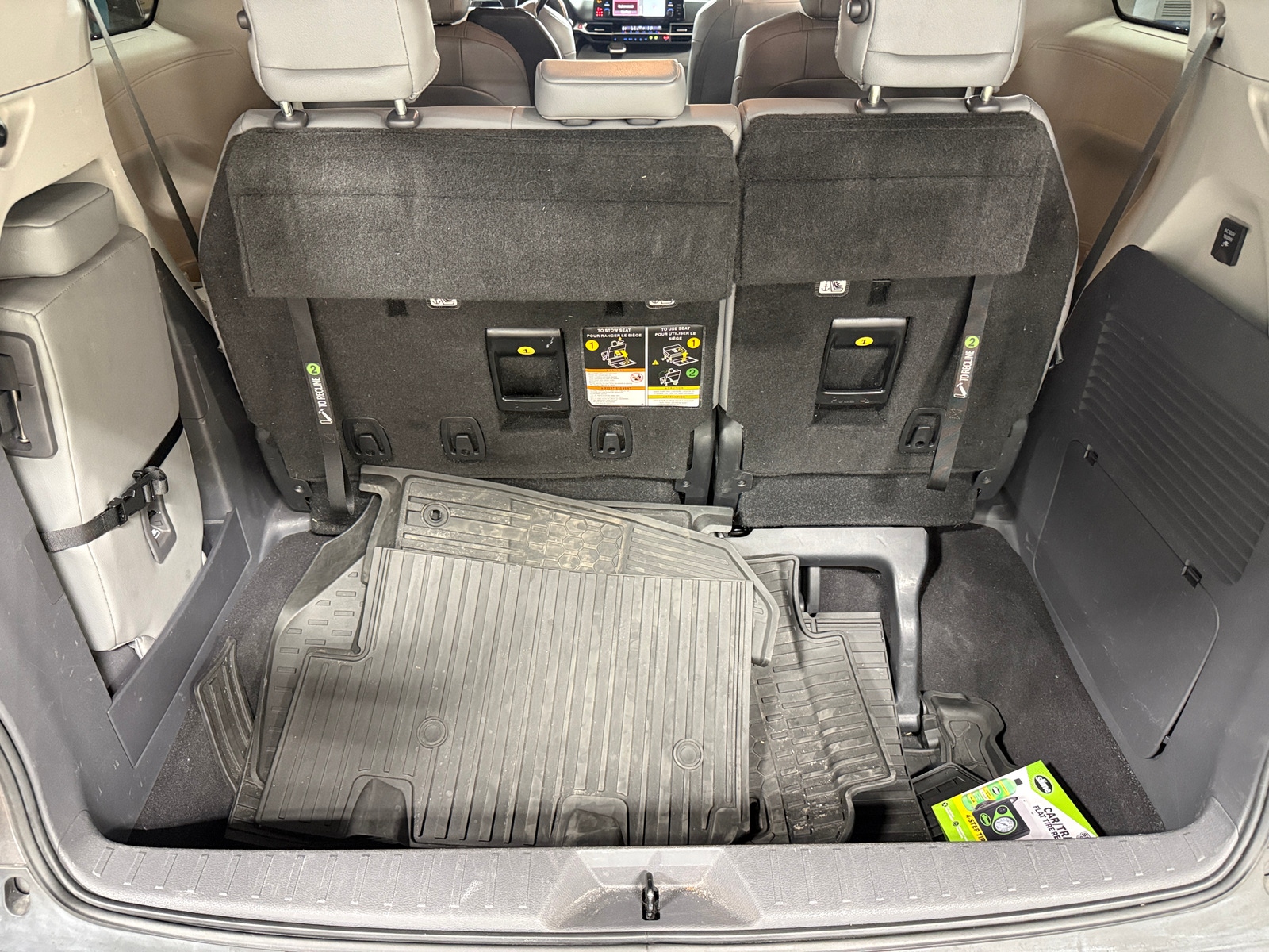Thumbnail: 2022 Toyota Sienna - 6