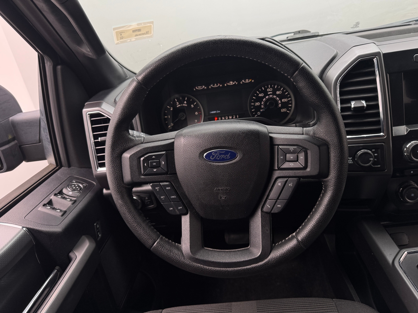 Thumbnail: 2016 Ford Econoline - 5