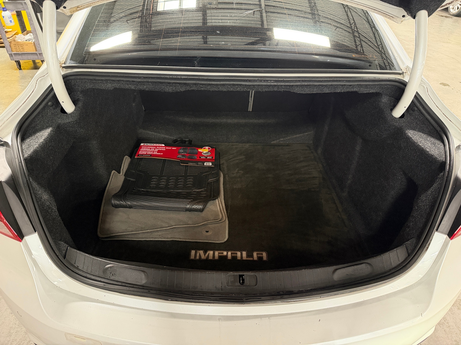 Thumbnail: 2016 Chevrolet Impala - 6