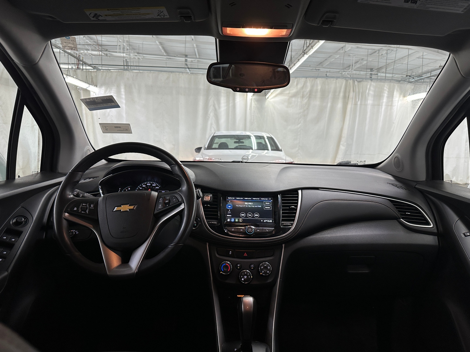 Thumbnail: 2019 Chevrolet Trax - 2