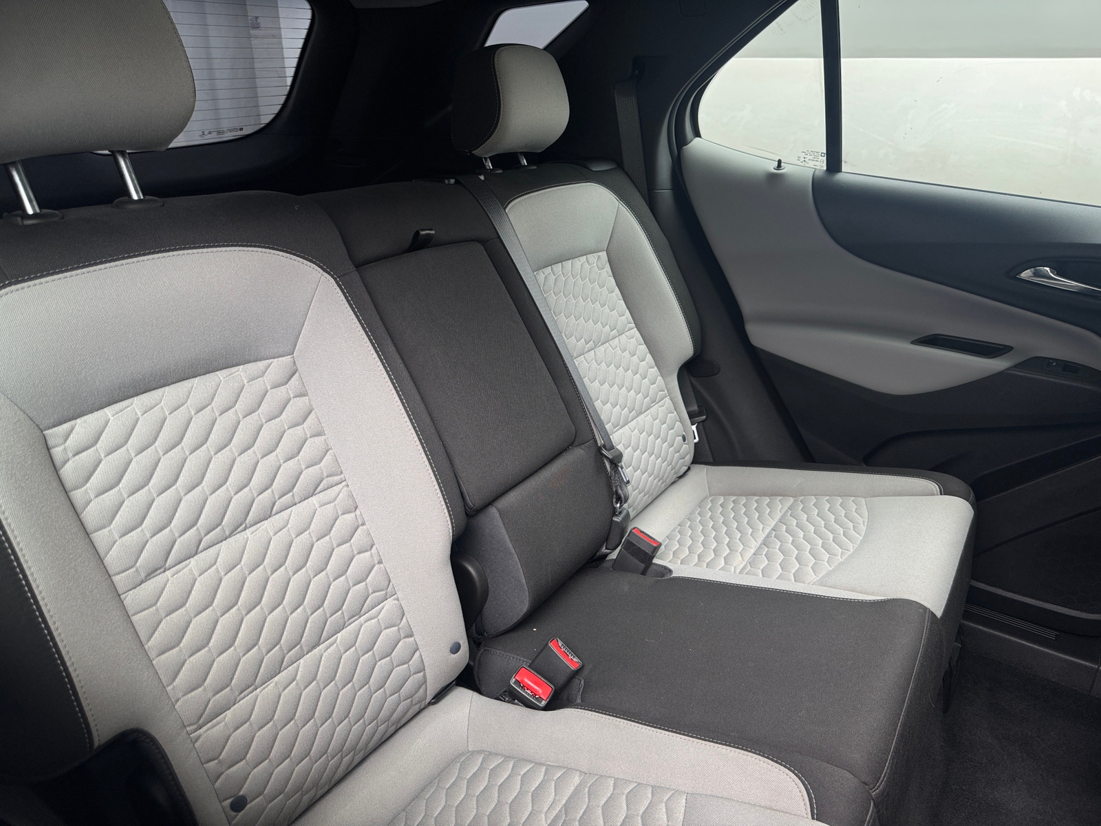 Thumbnail: 2021 Chevrolet Equinox - 6
